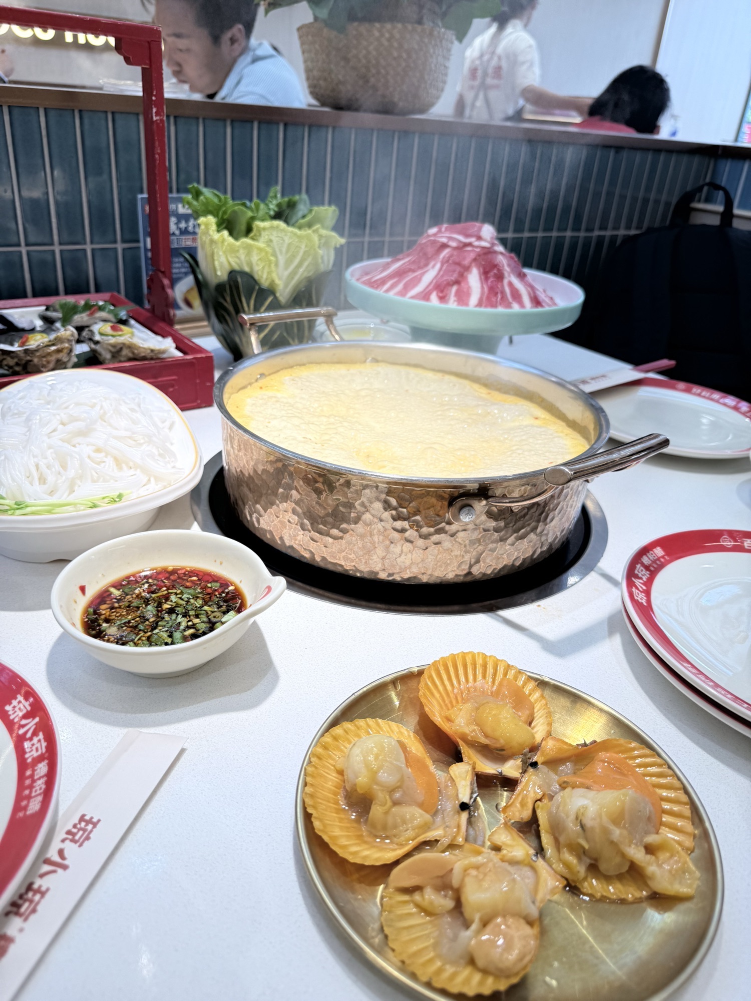 琼小琼•糟粕醋海鲜火锅(三亚湾店)