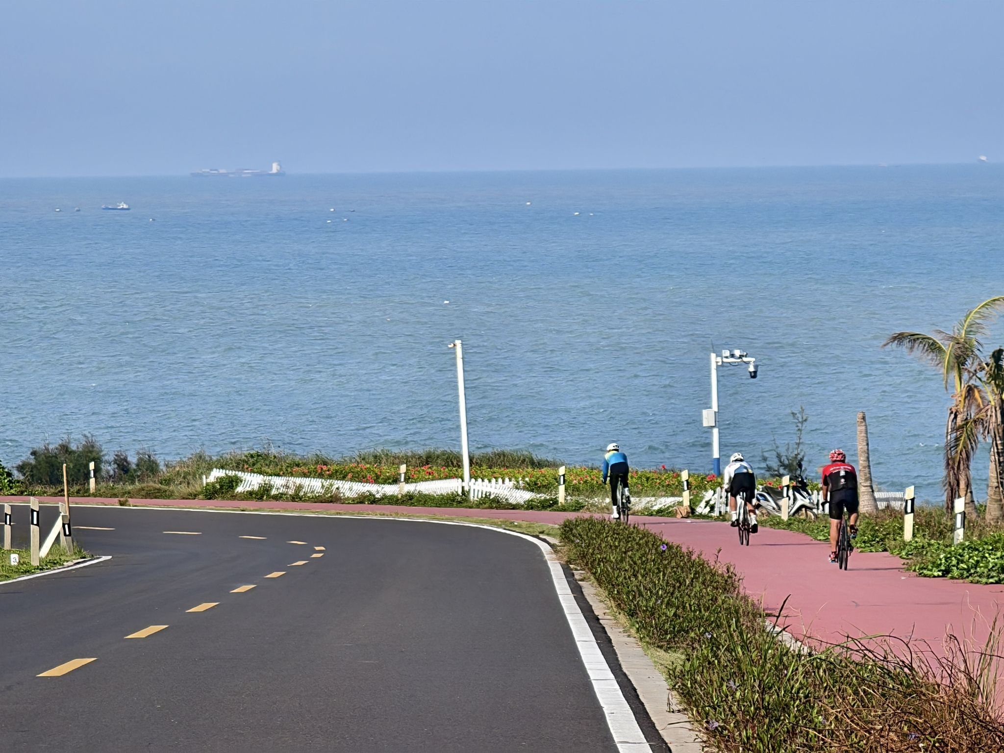 飞登环海南岛骑行驿站