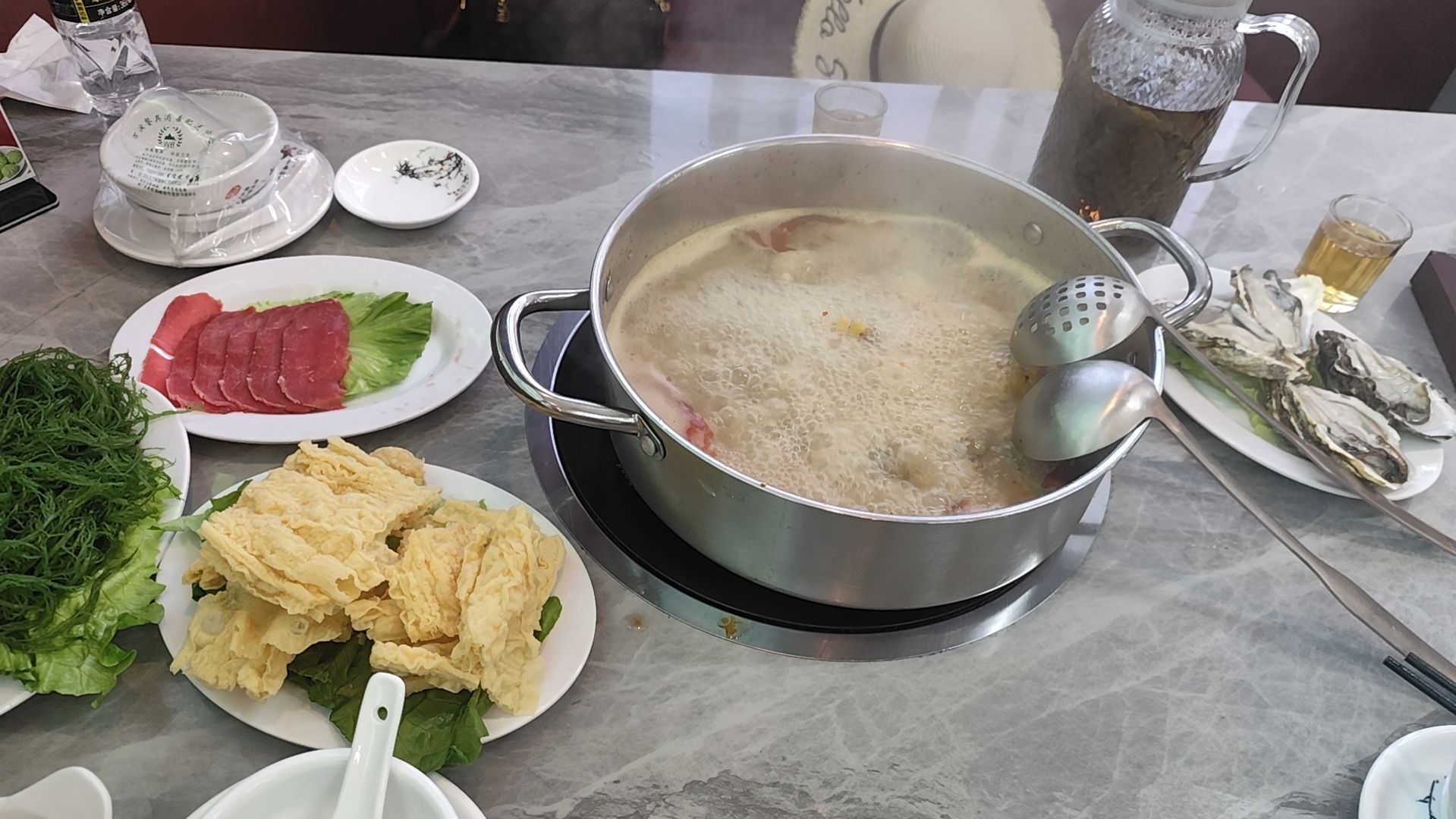 百味药膳土鸡火锅店(暂停营业)