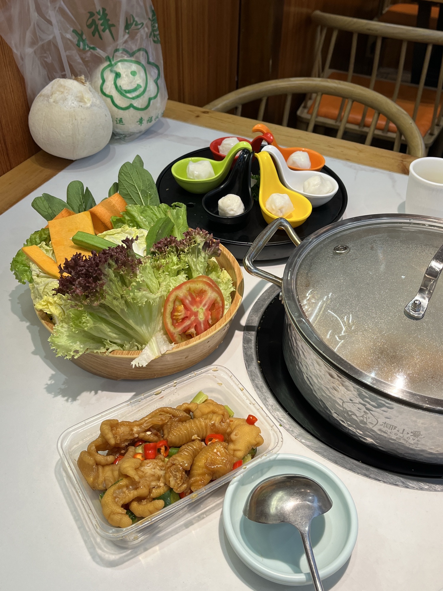 琼小椰椰子鸡(大东海店)