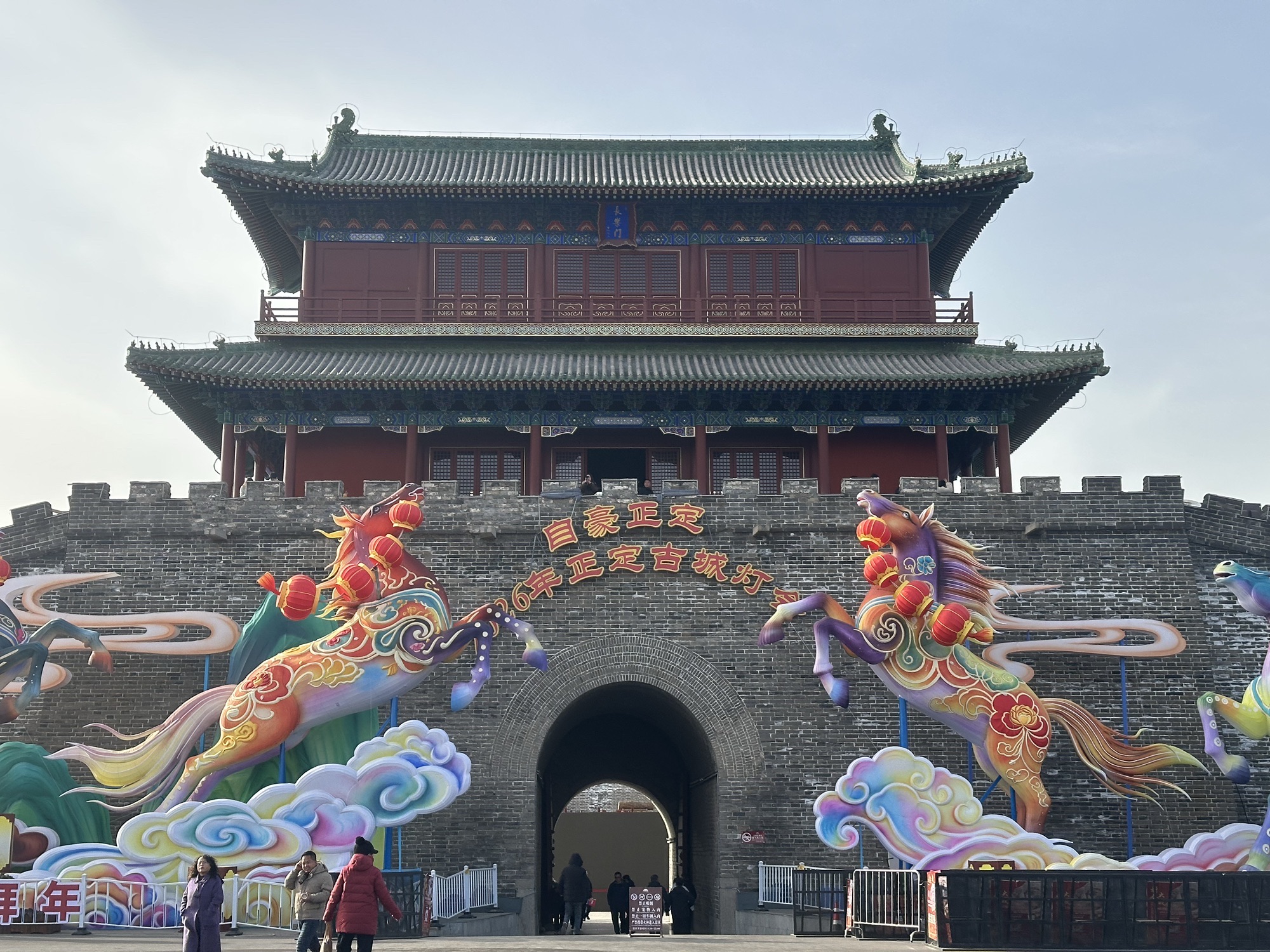 定古城南城门景区