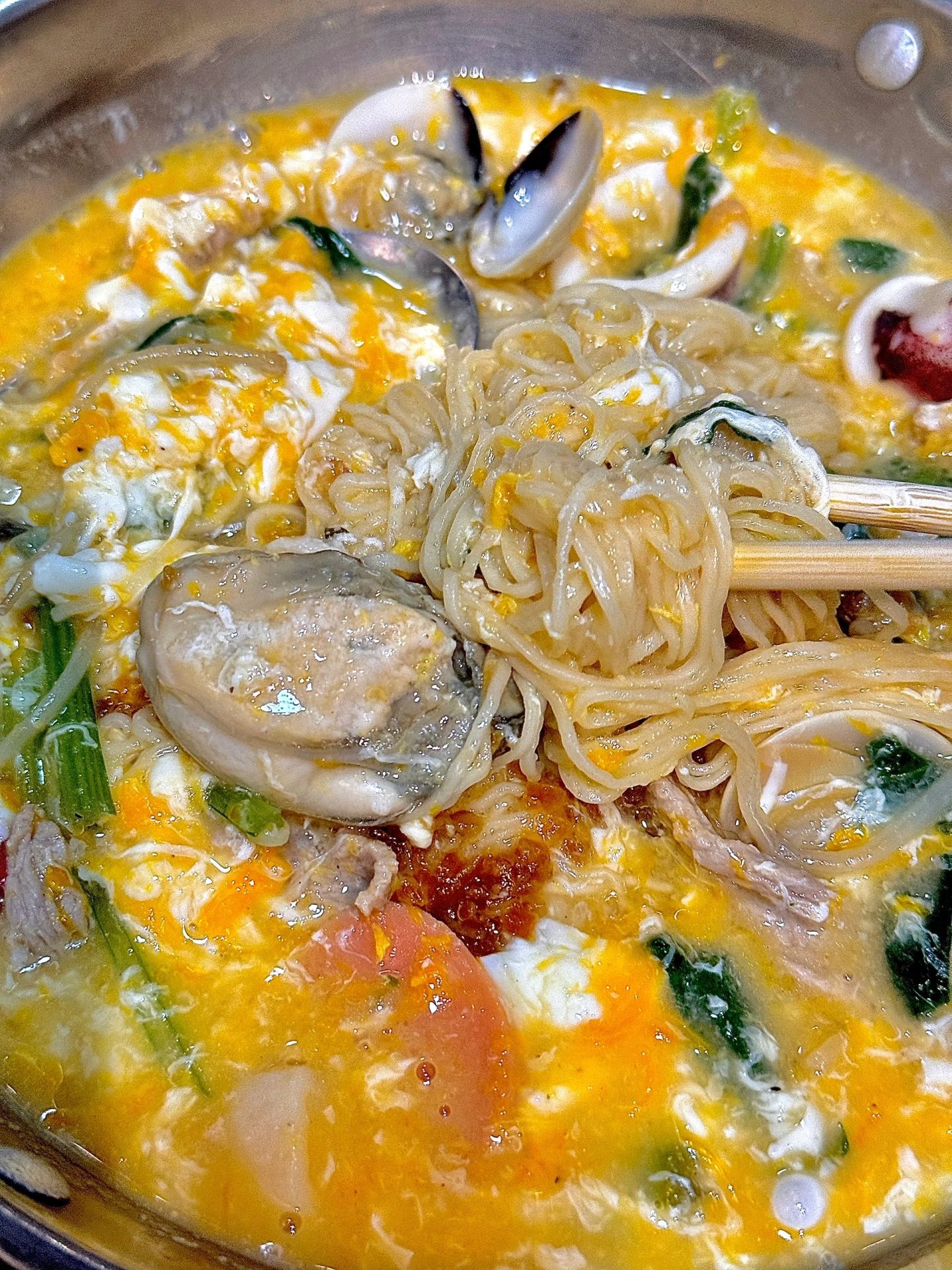 海鲜焖面来一口