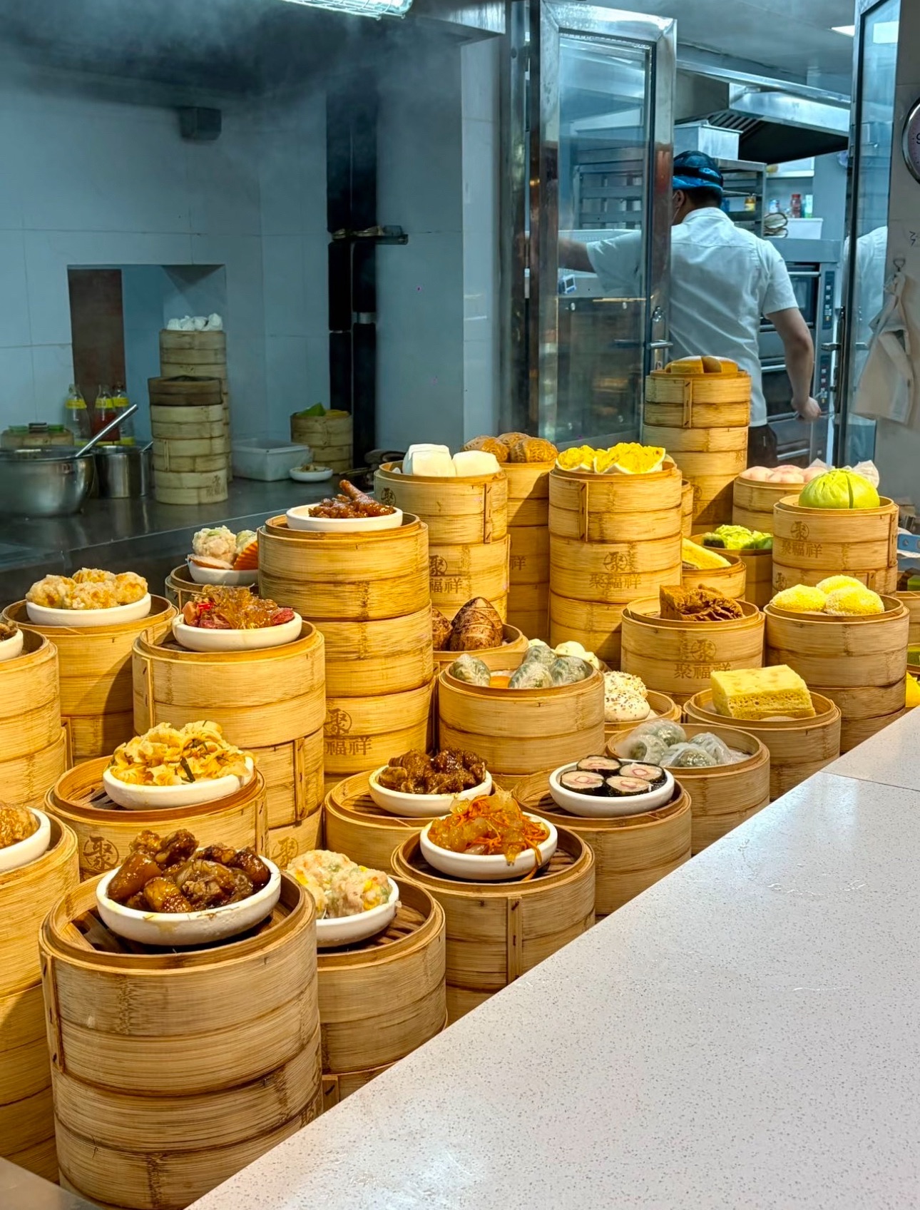 万宁万城聚福祥老爸茶餐厅