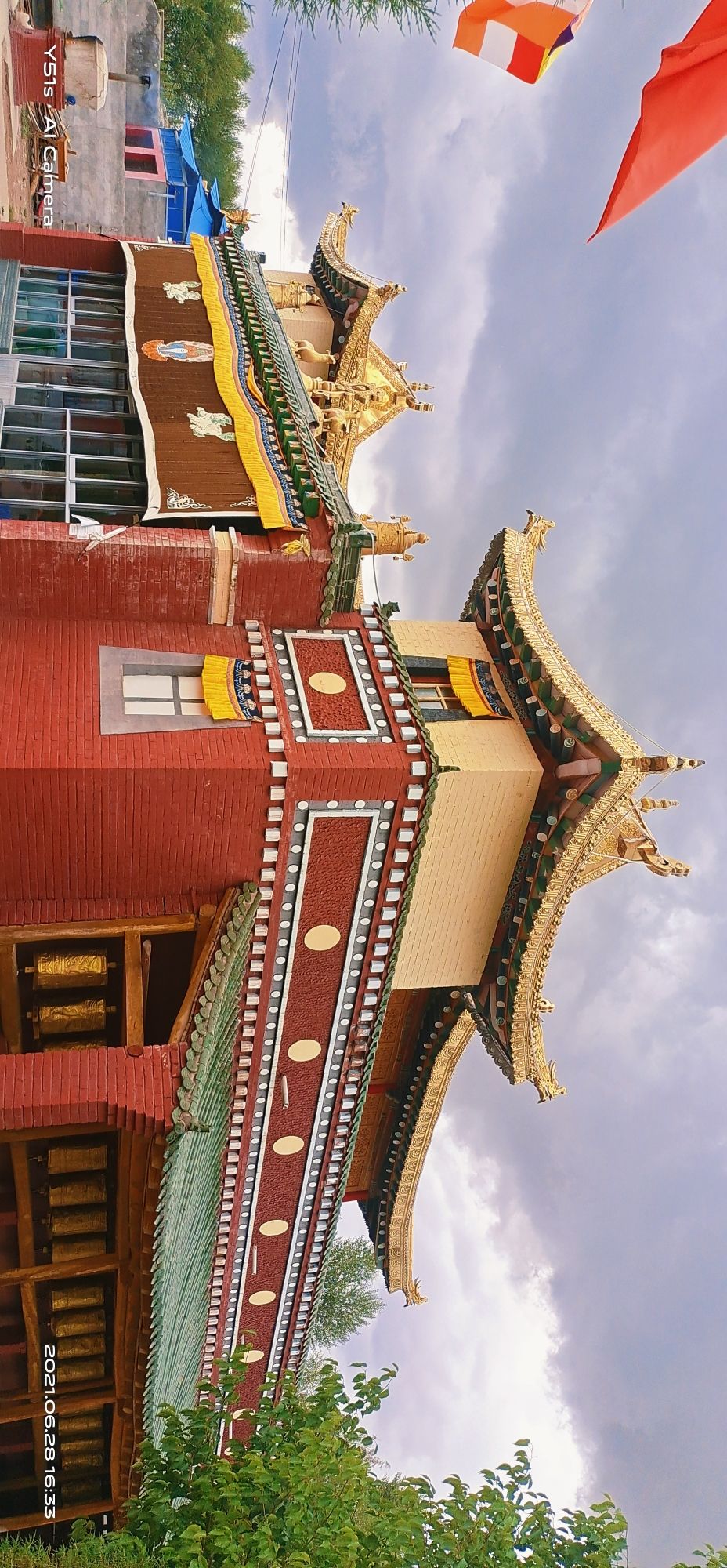 曹多隆寺院实景照片
