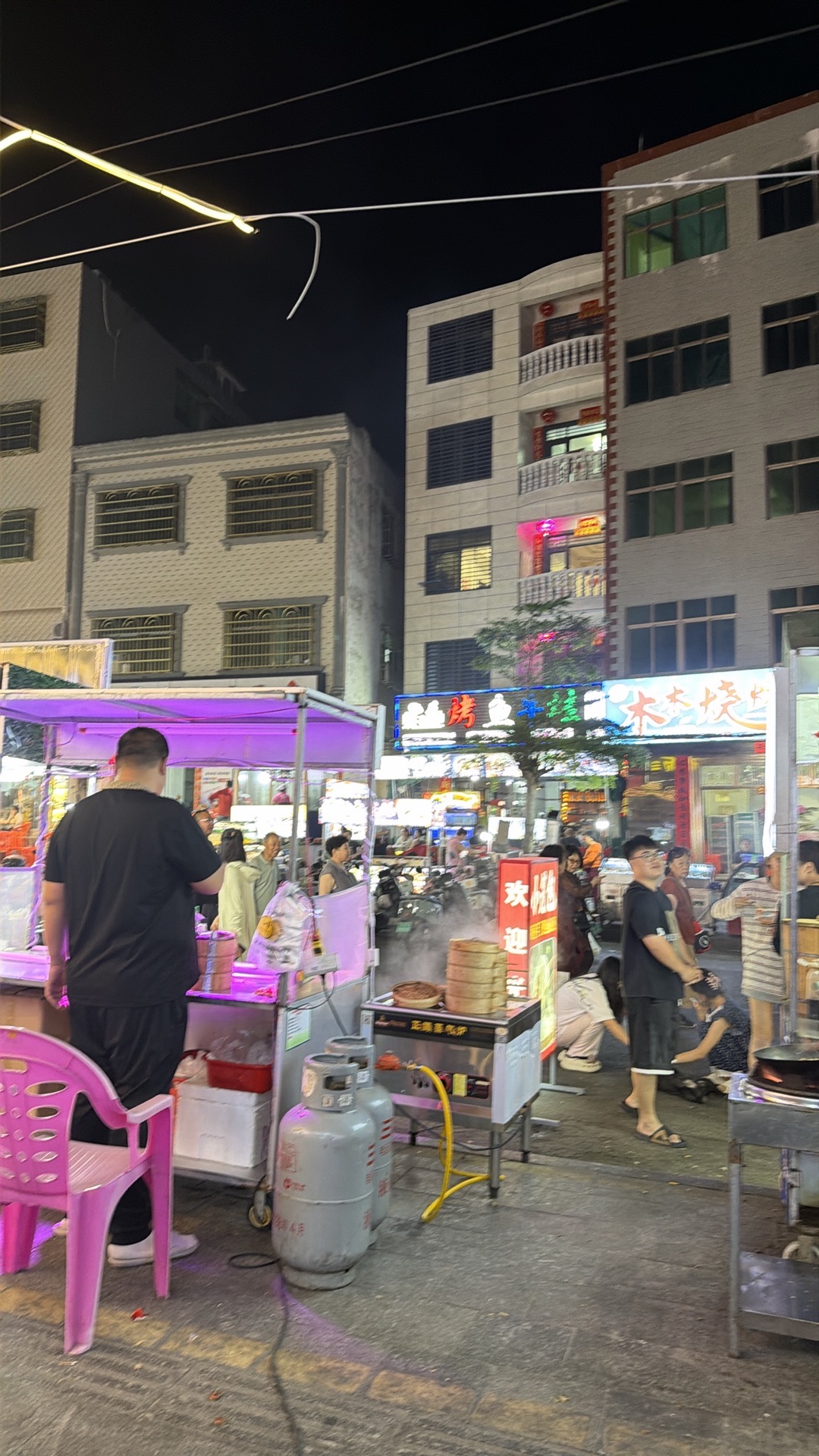 新村夜市街(海鹰村夜市)