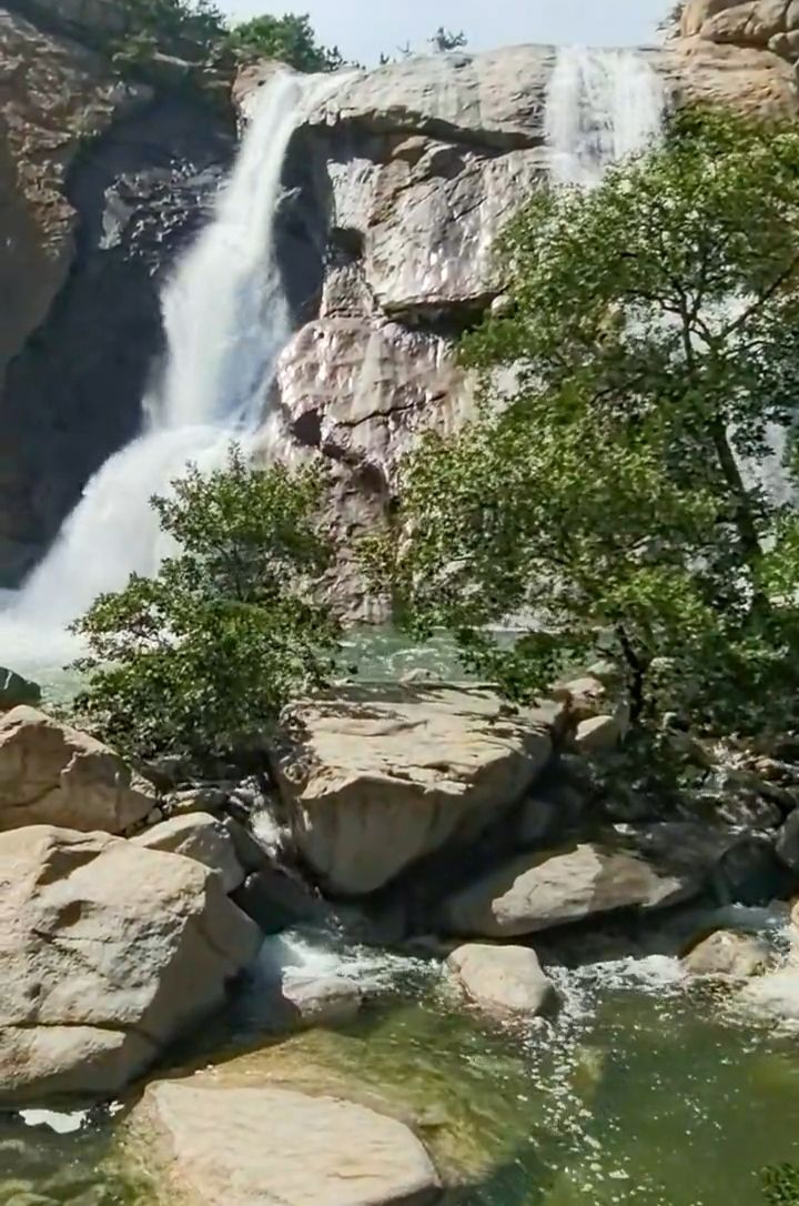 龙潭瀑布旅行图片 1