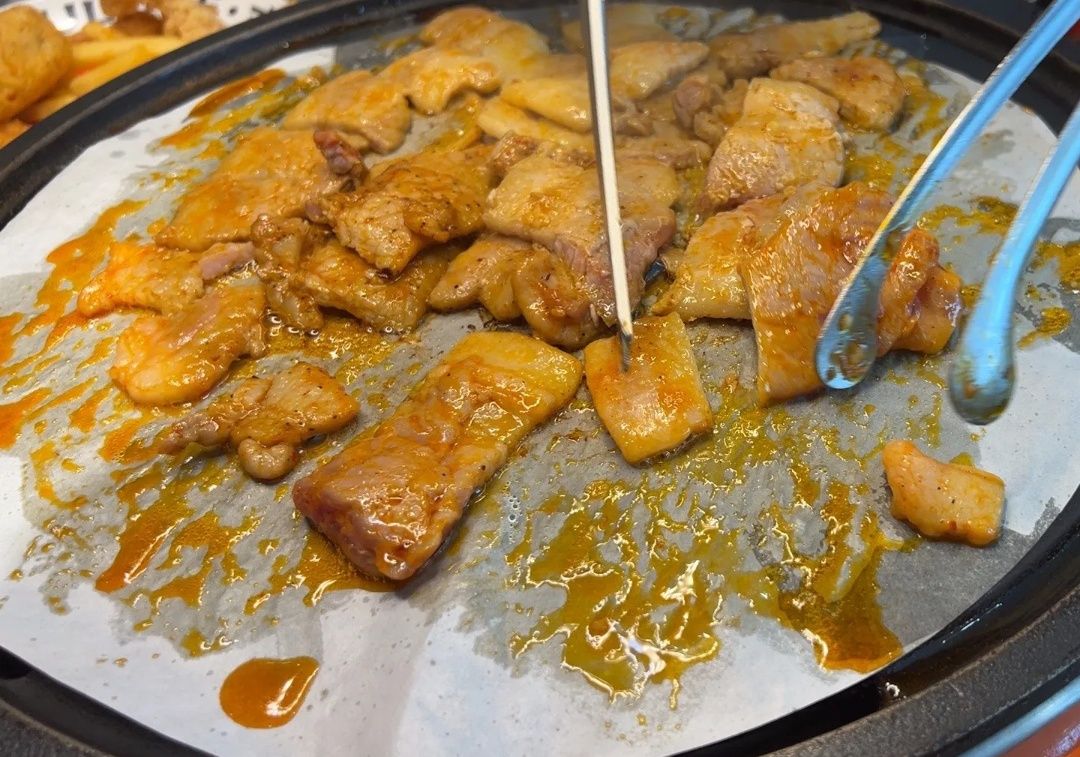 古鲁特烤肉自助餐厅(龙岩京华广场店)