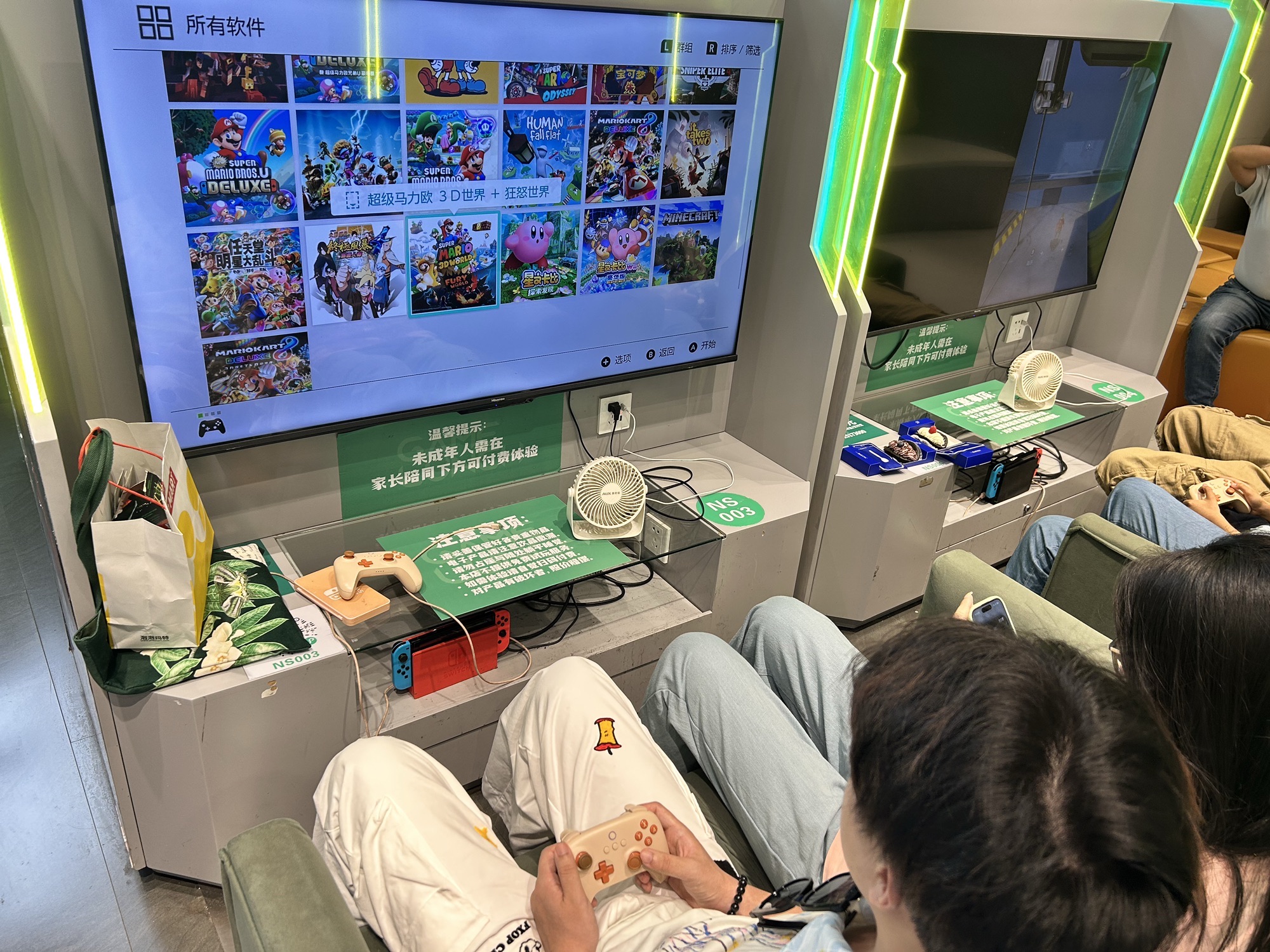 GAME LUNCH·索尼PS5·NS任天堂Switch·微软Xbox游戏电玩馆(泰州万象城店)