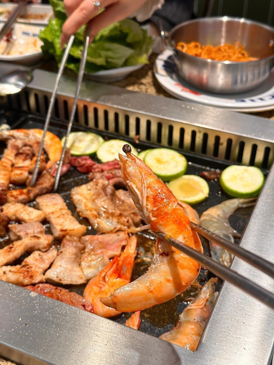 小吴吃肉无限烤肉