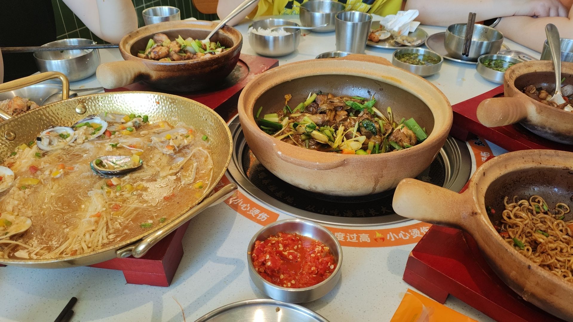 虎婆香草鸭·海南大排档(土福湾南洋小镇店)