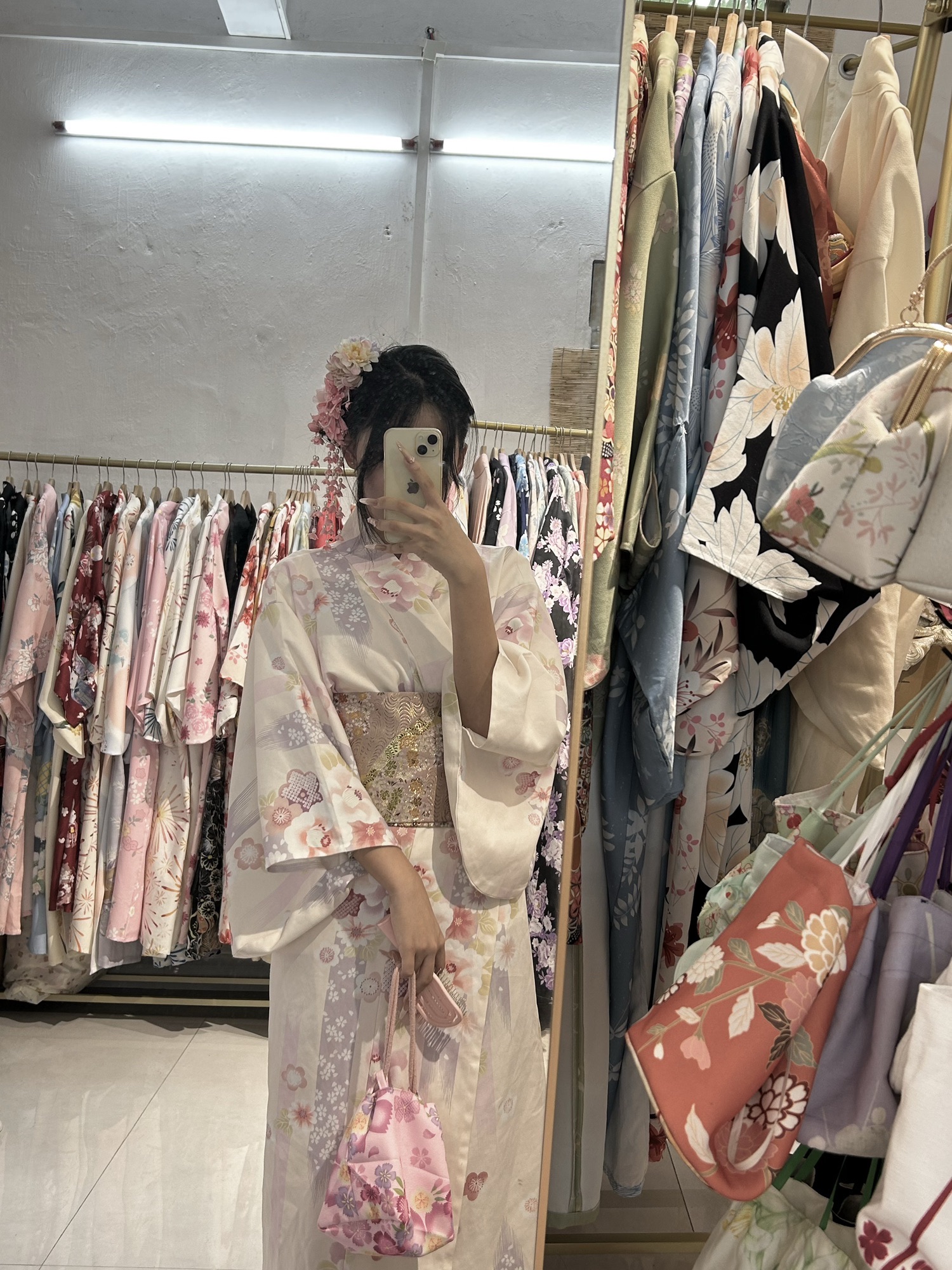 芳华阁服装租赁