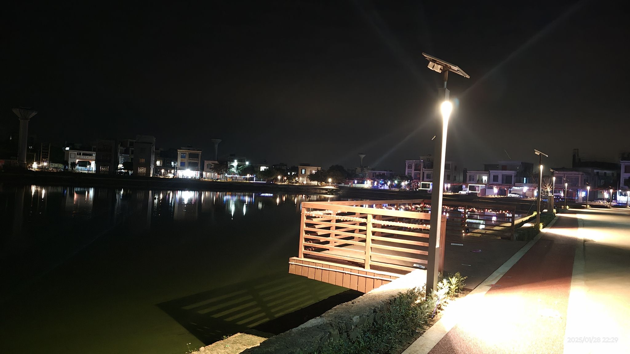 覃斗镇塘边公园旅行图片 3