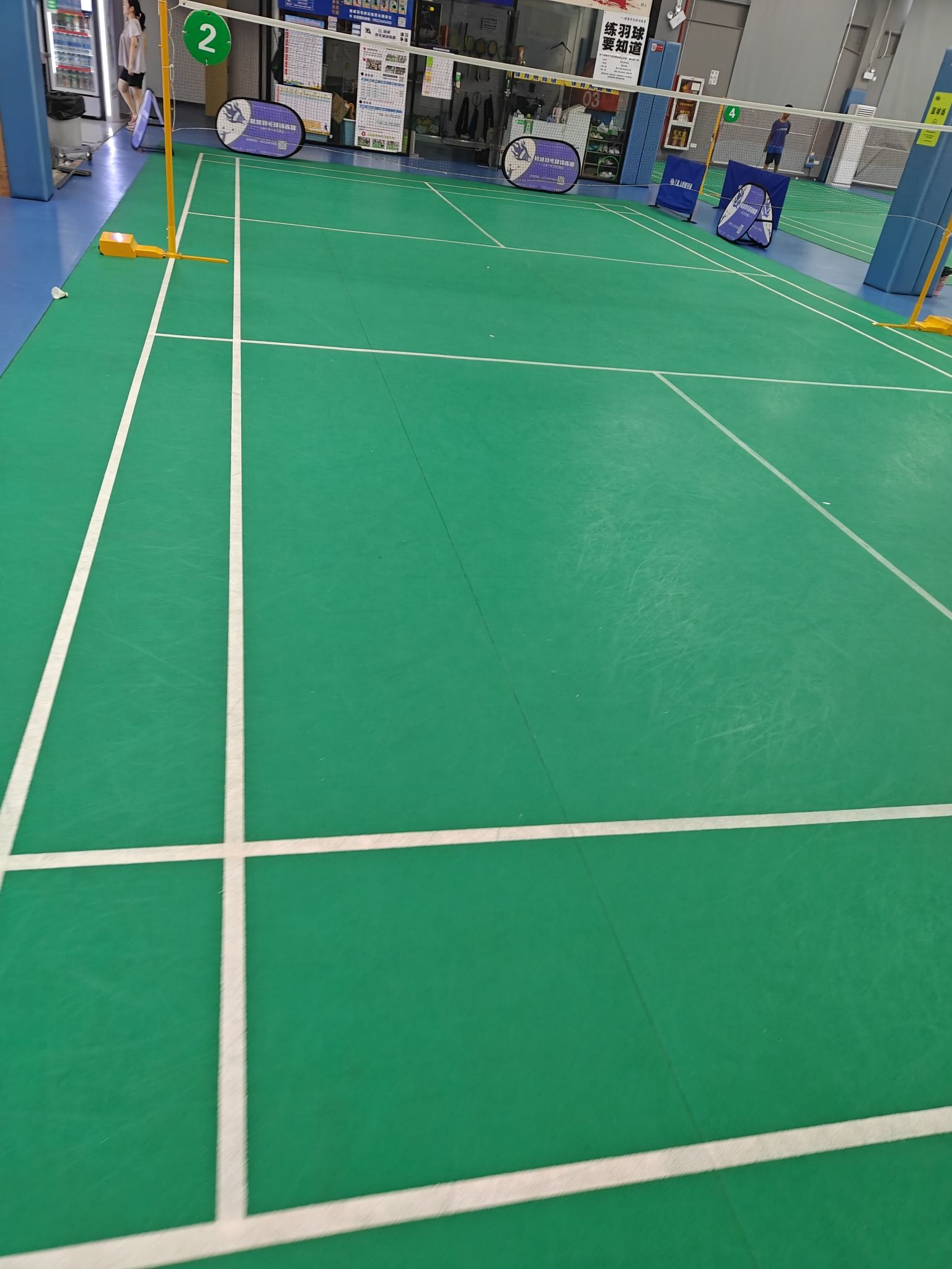 场地封面-球球空间羽毛球馆