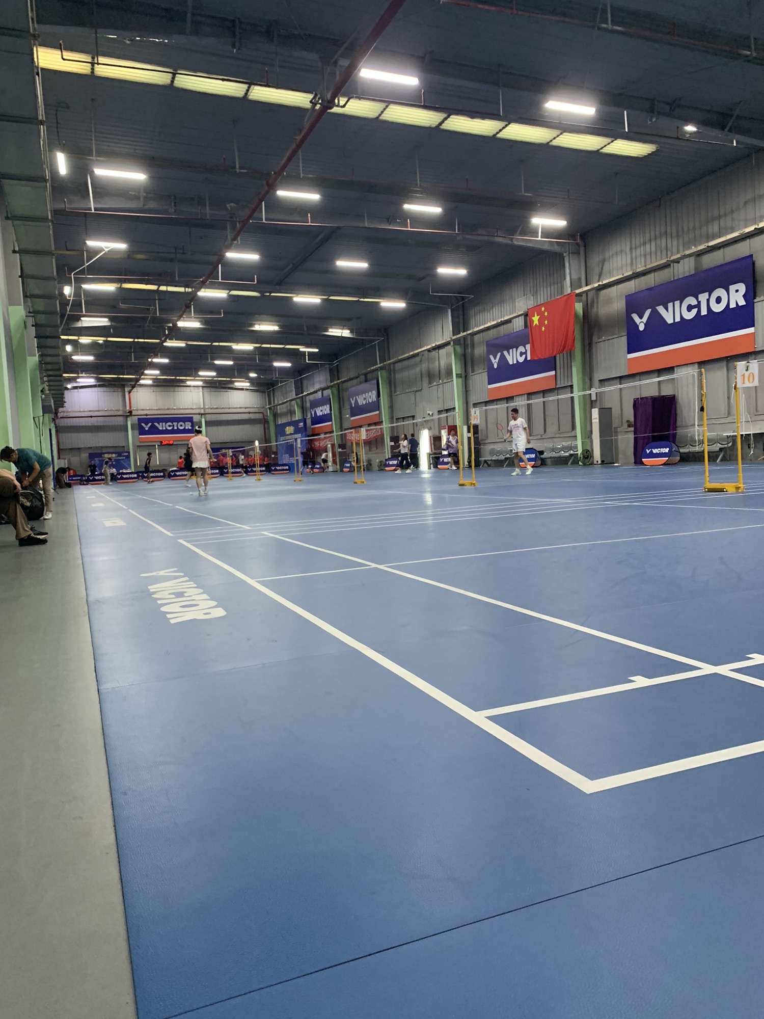 场地封面-荫荫羽毛球馆(嘉定上影商业广场店)