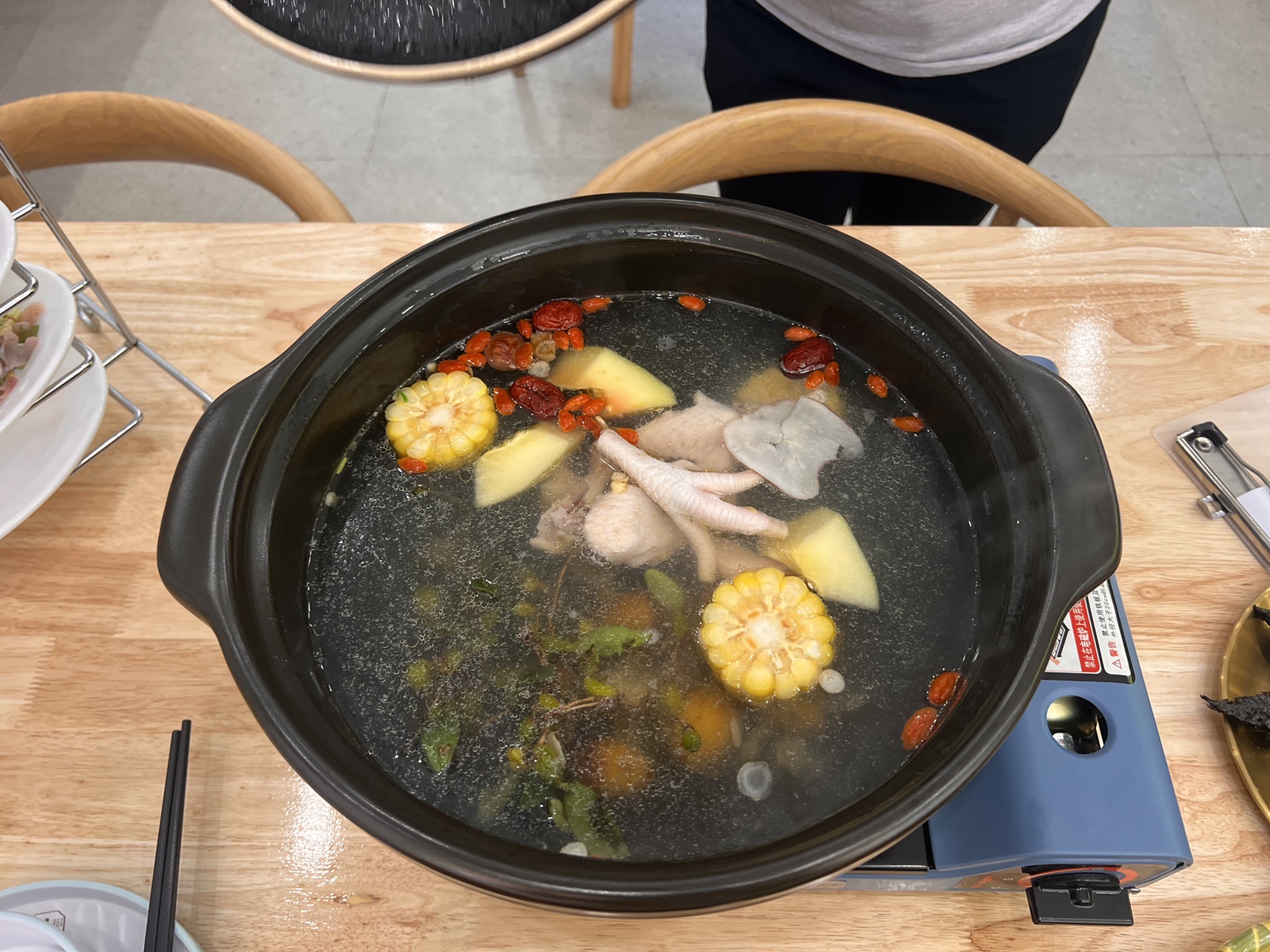叮咚鸡脆皮文昌鸡煲