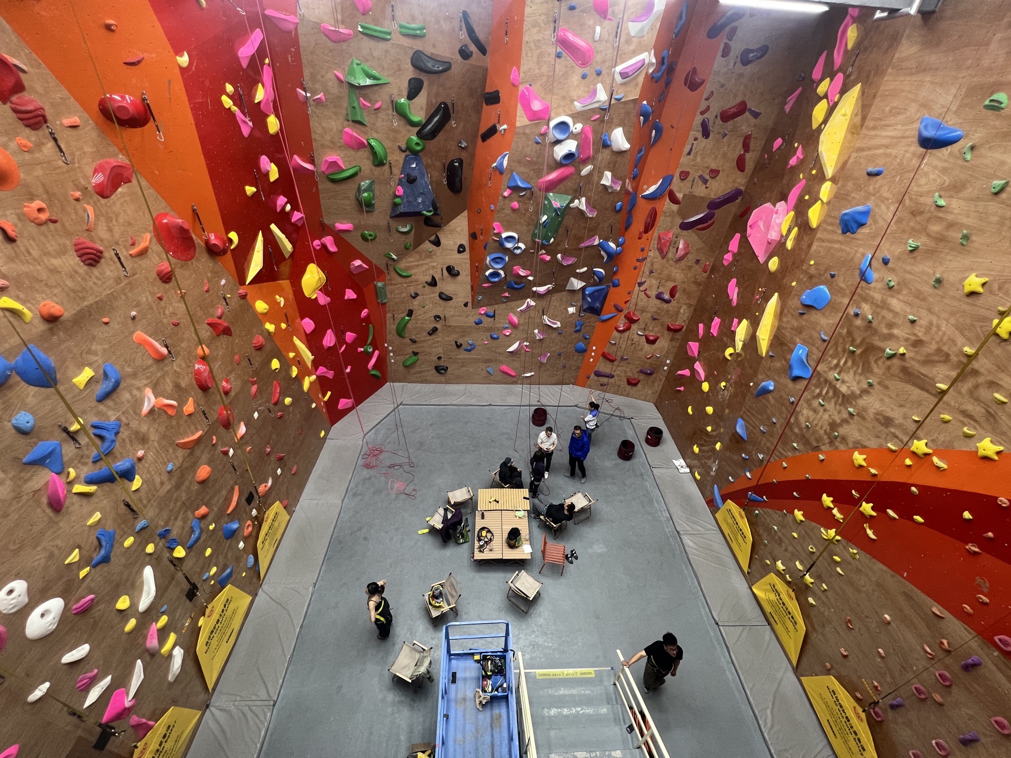 场地封面-西柚攀岩