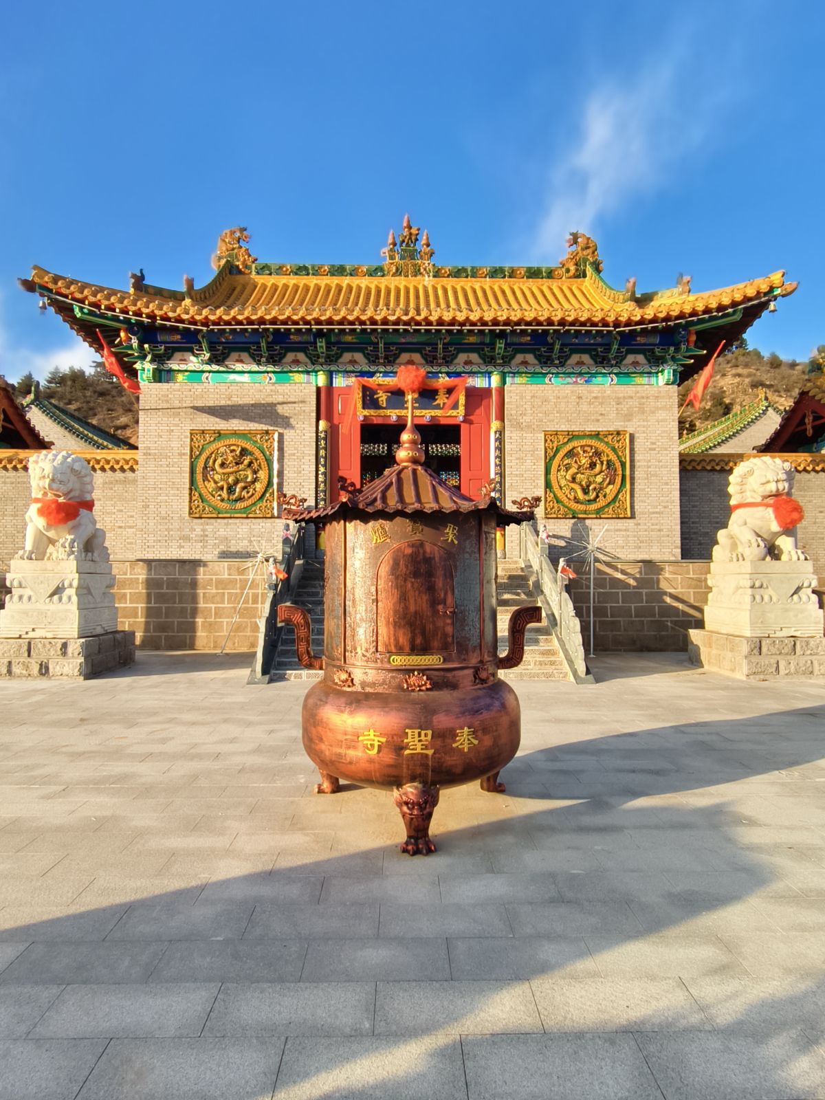 奉圣宫实景照片