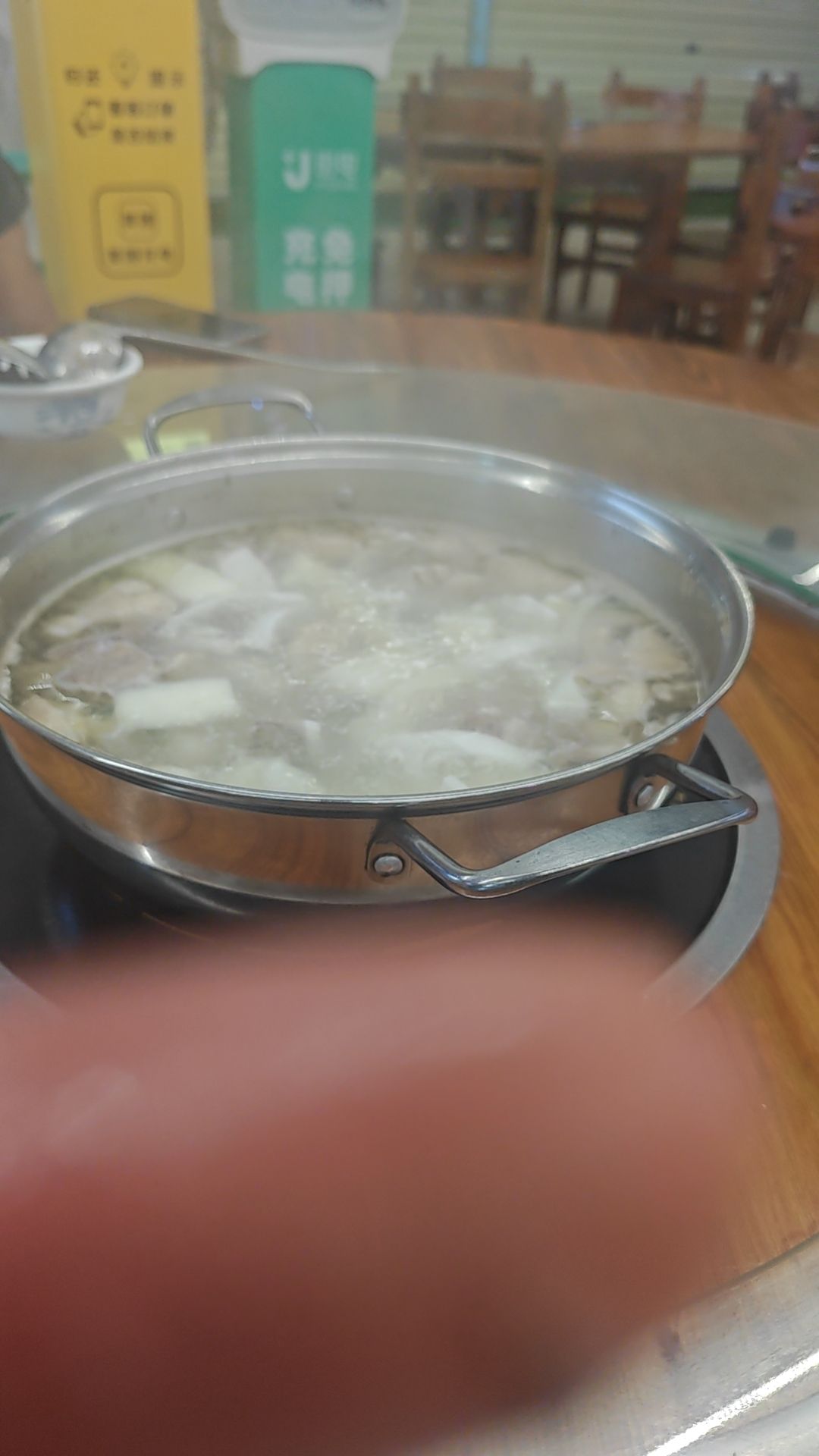 吴记椰子鸡饭店