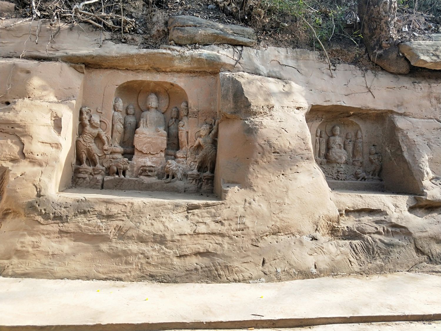 仙山唐代佛像石窟旅行图片 3