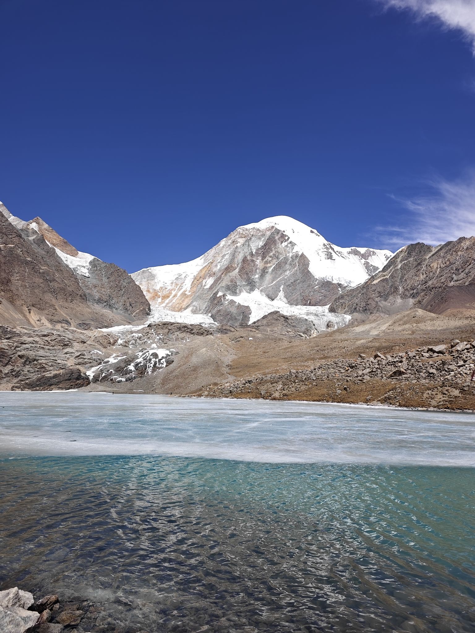 琼穆岗嘎雪山景区