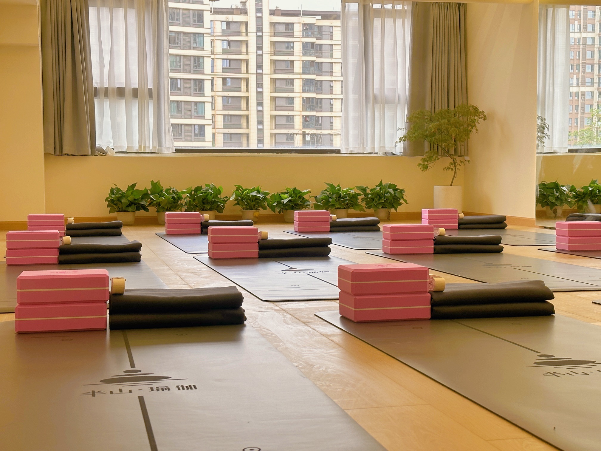 场地封面-半山瑜伽普拉提