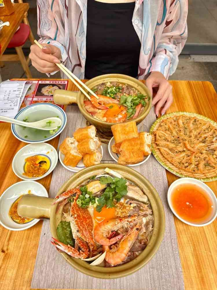 铺前老太太糟粕醋海鲜焖面(国兴店)