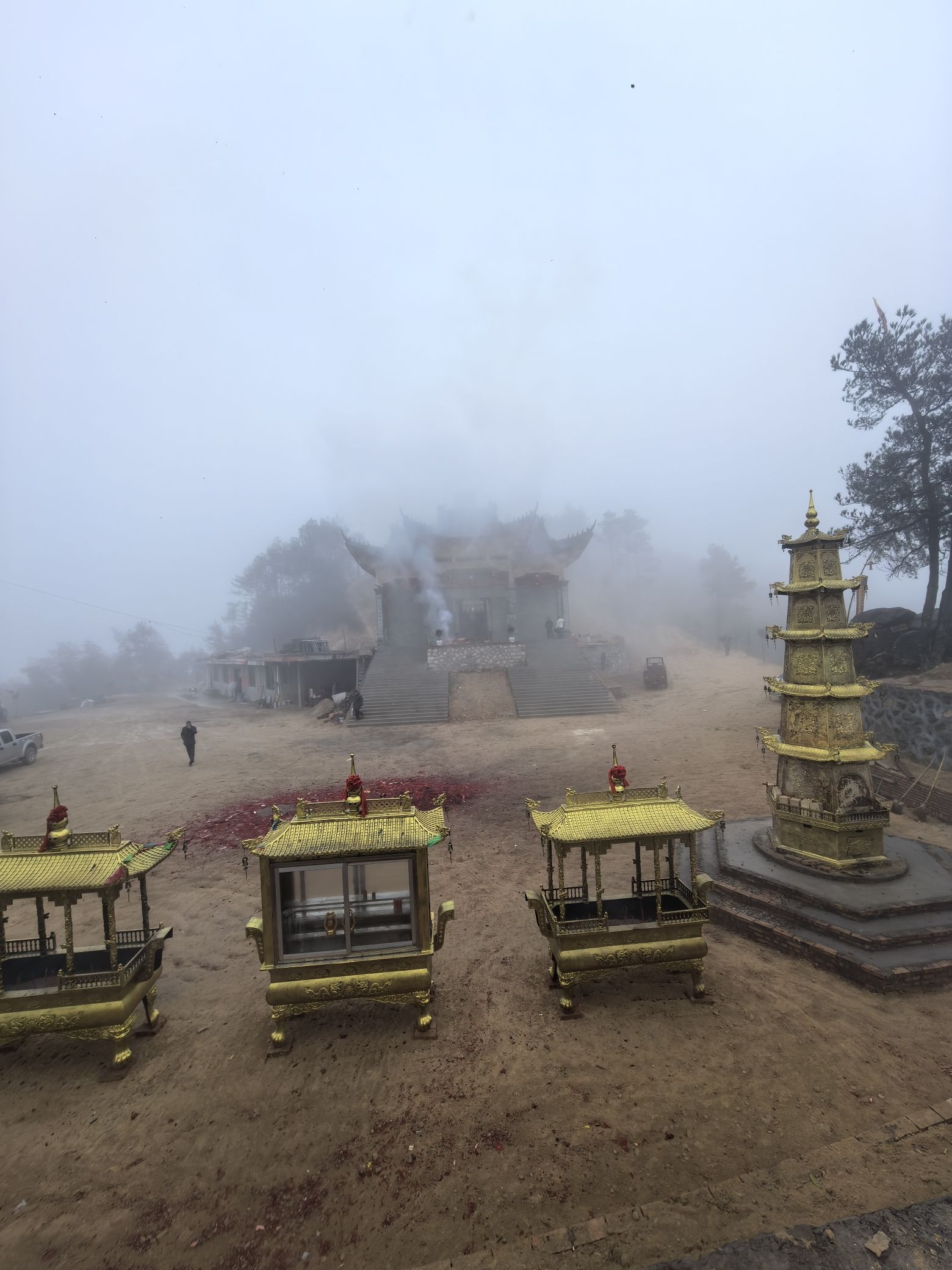 东峰胜境(石天柱)旅行图片