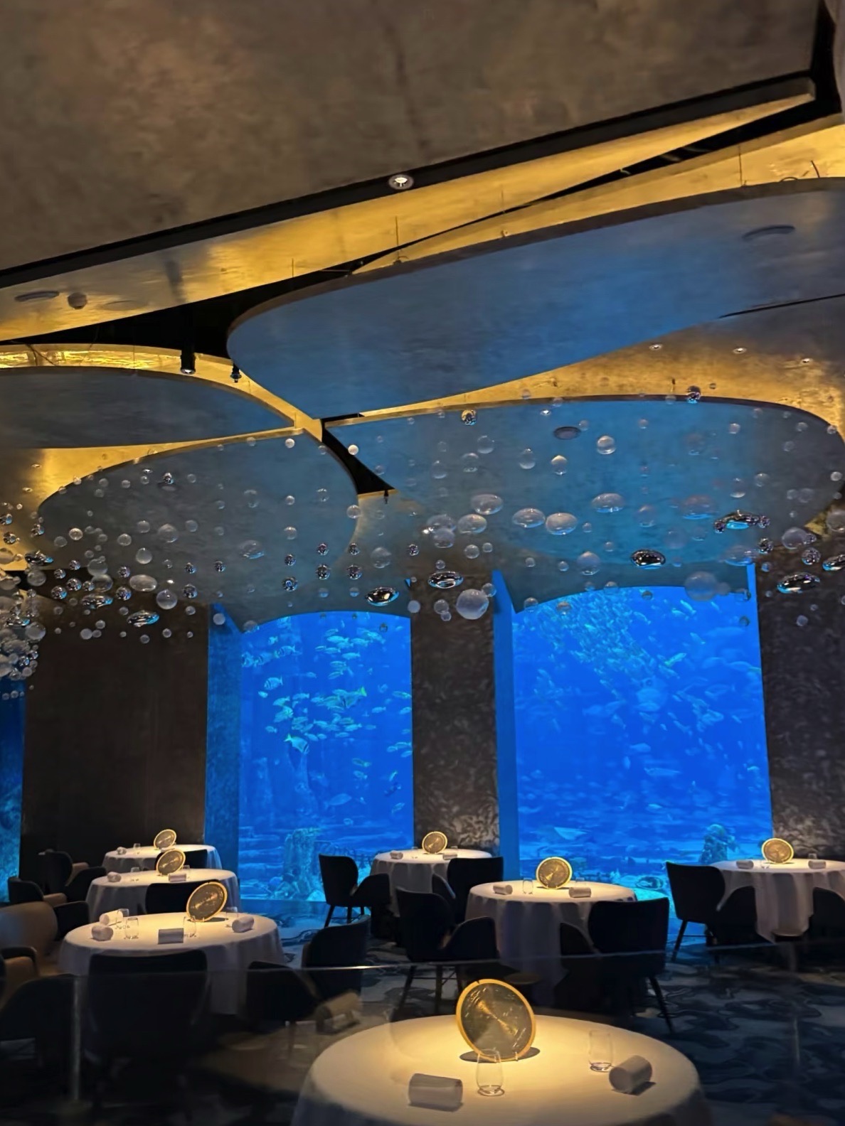 亚特兰蒂斯奥西亚诺海底餐厅