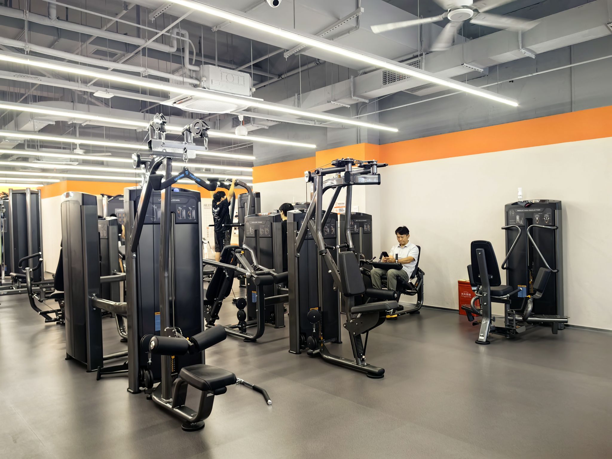 场地封面-乐刻健身(西北湖国金中心店)