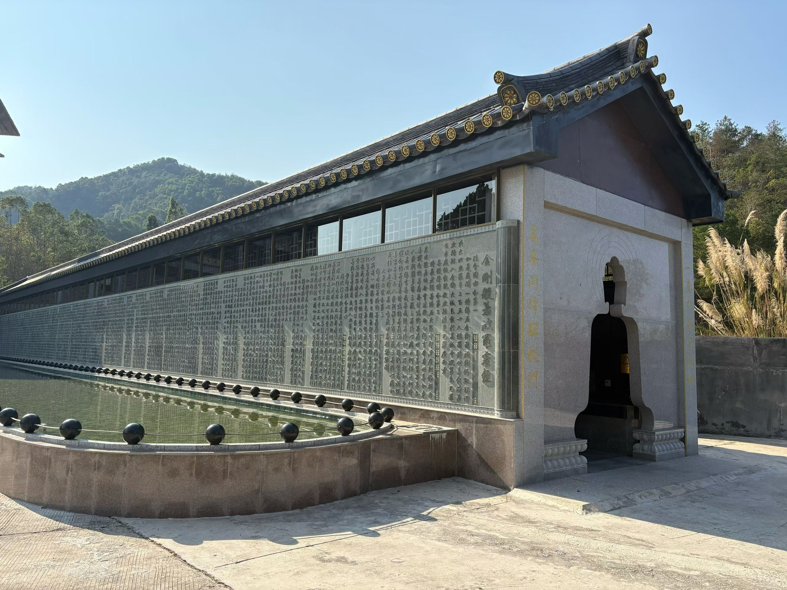 感应岩实景照片