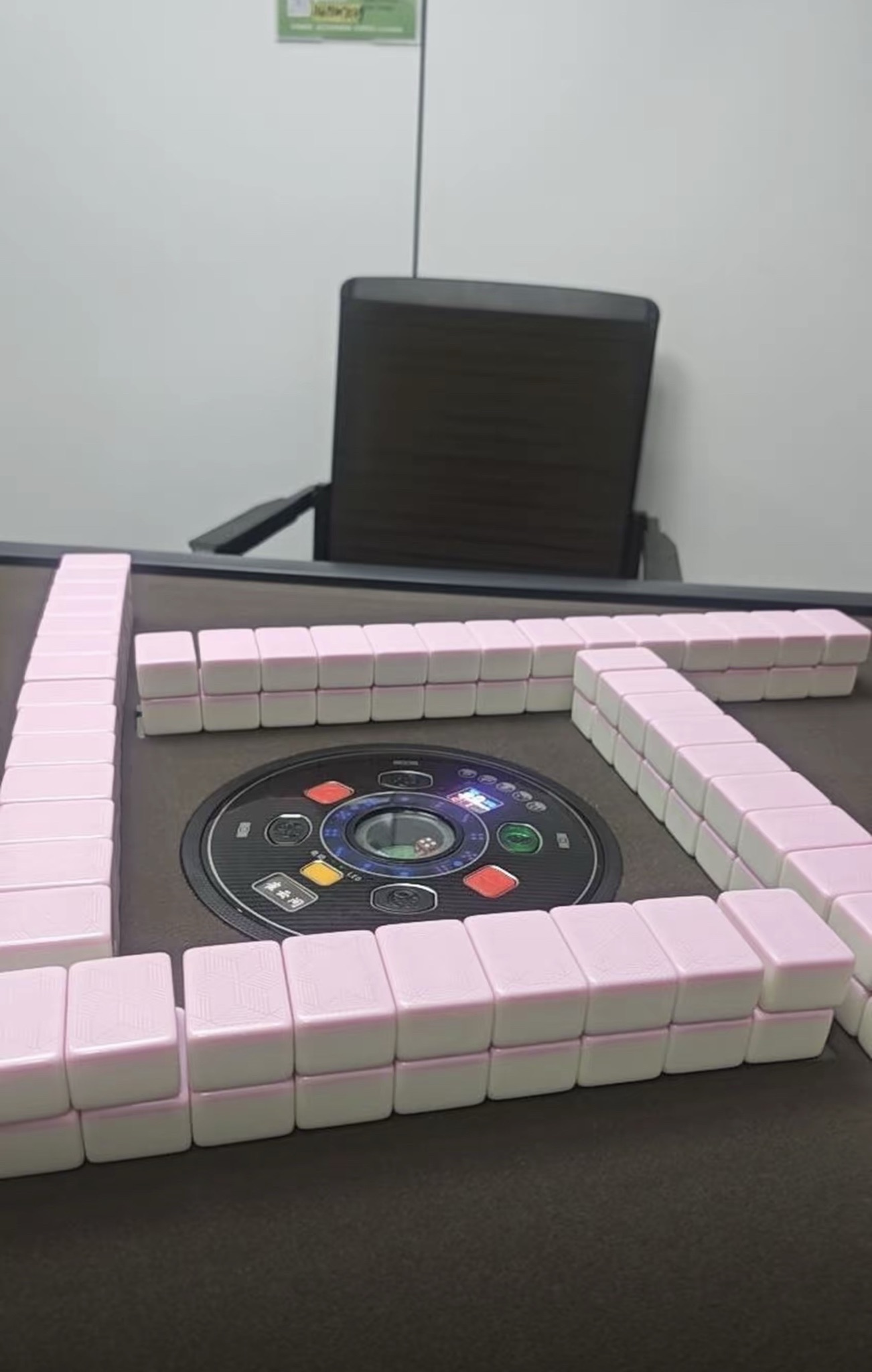 场地封面-雀云间24小时自助棋牌室(大茂城店)