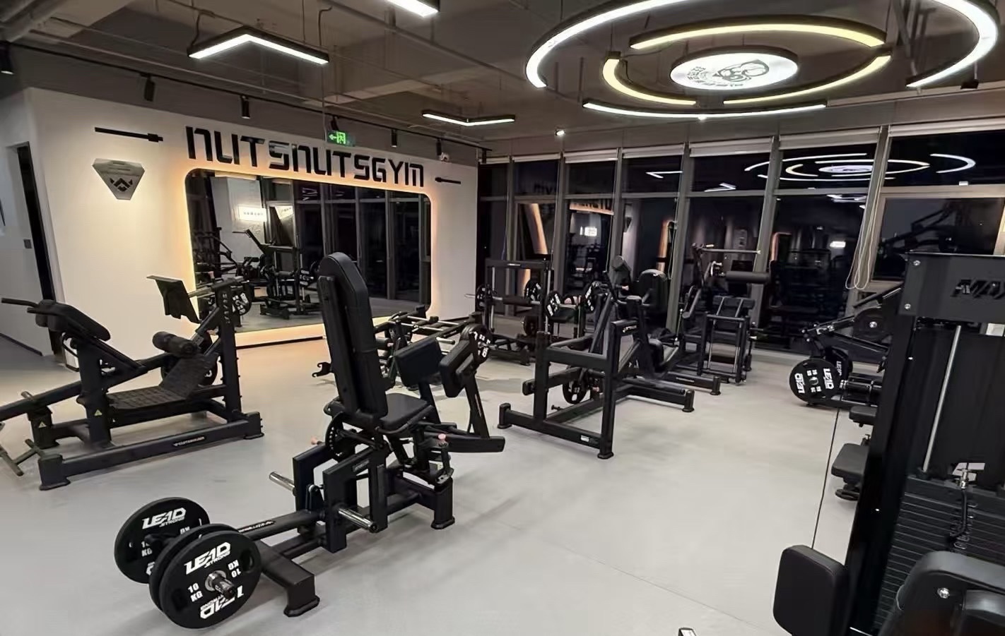 场地封面-狂热坚果健身馆(竹山路店)