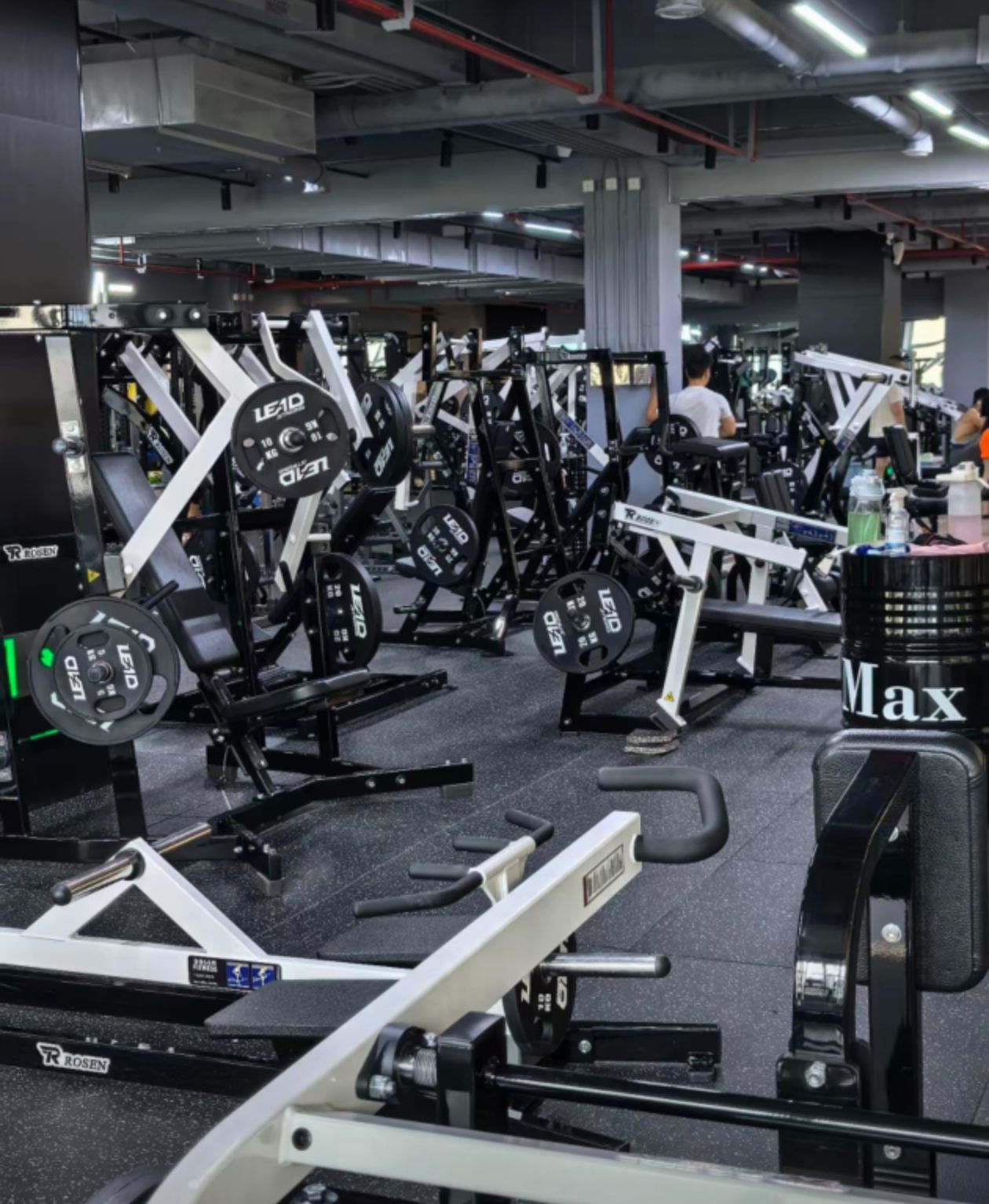 场地封面-Max美式铁馆