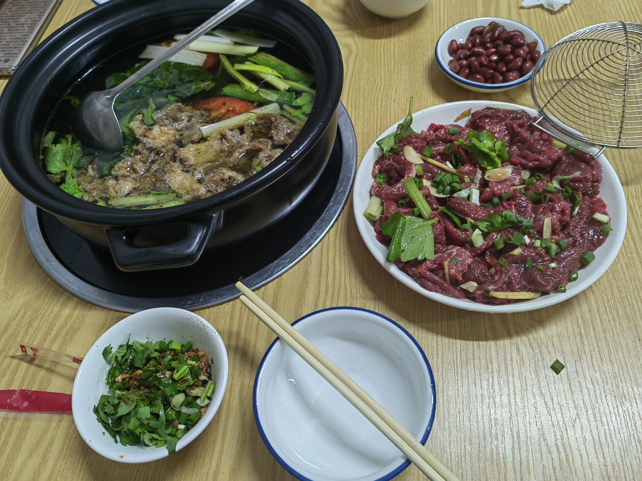 贵州小黄牛特色牛汤锅
