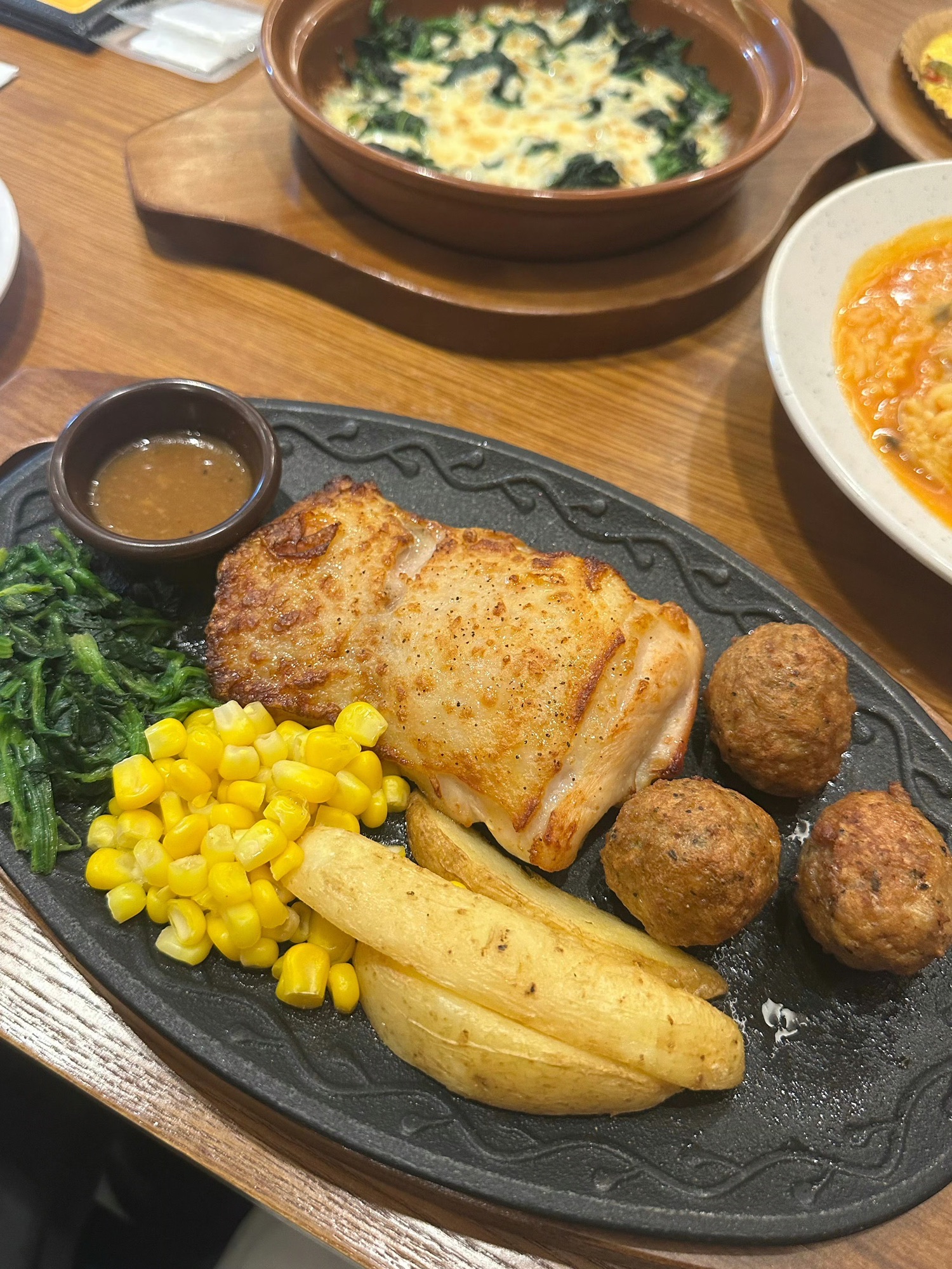 萨莉亚意式餐厅(湛江经开万达广场店)