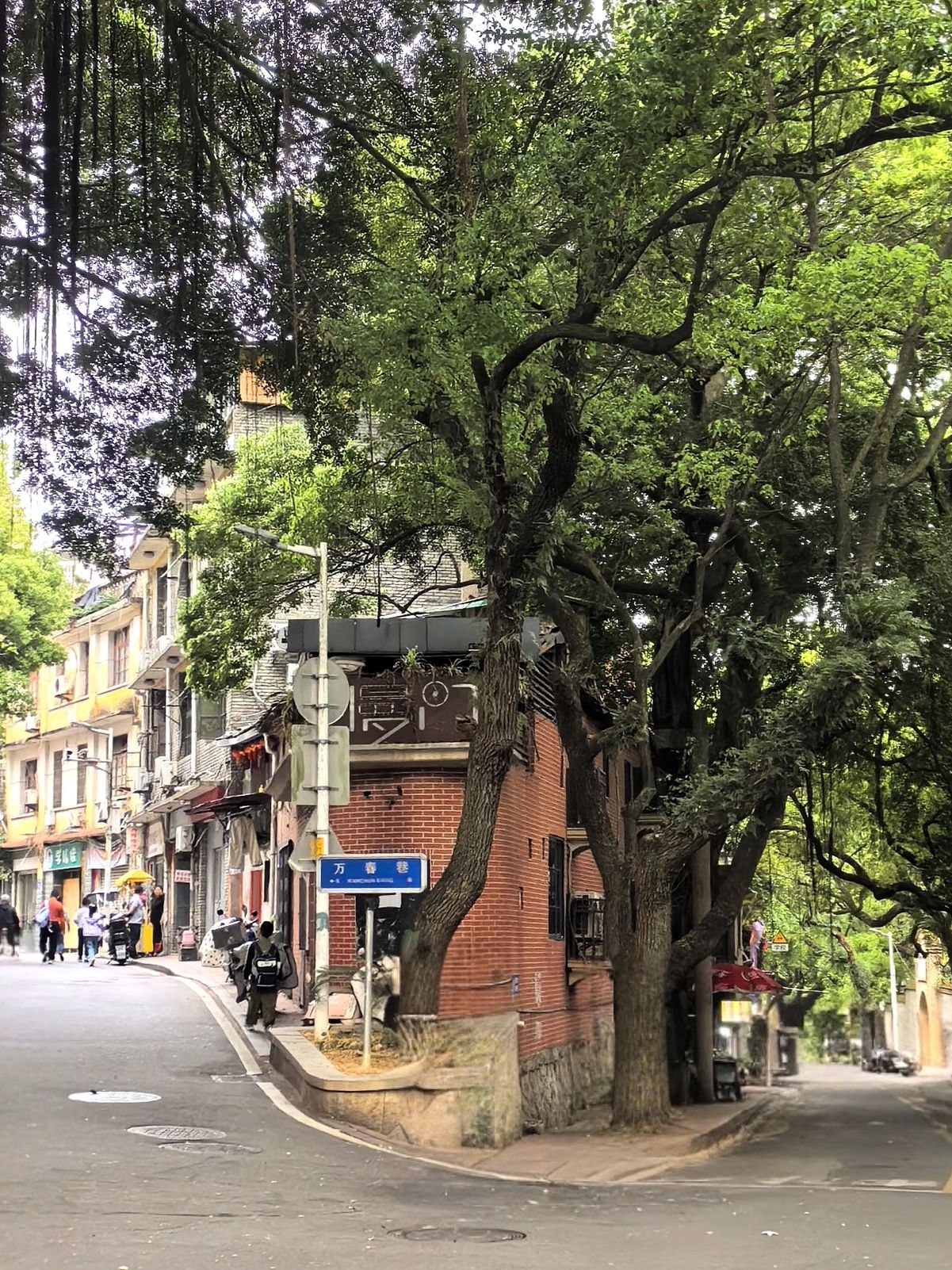 烟台山最美转角旅行图片 1