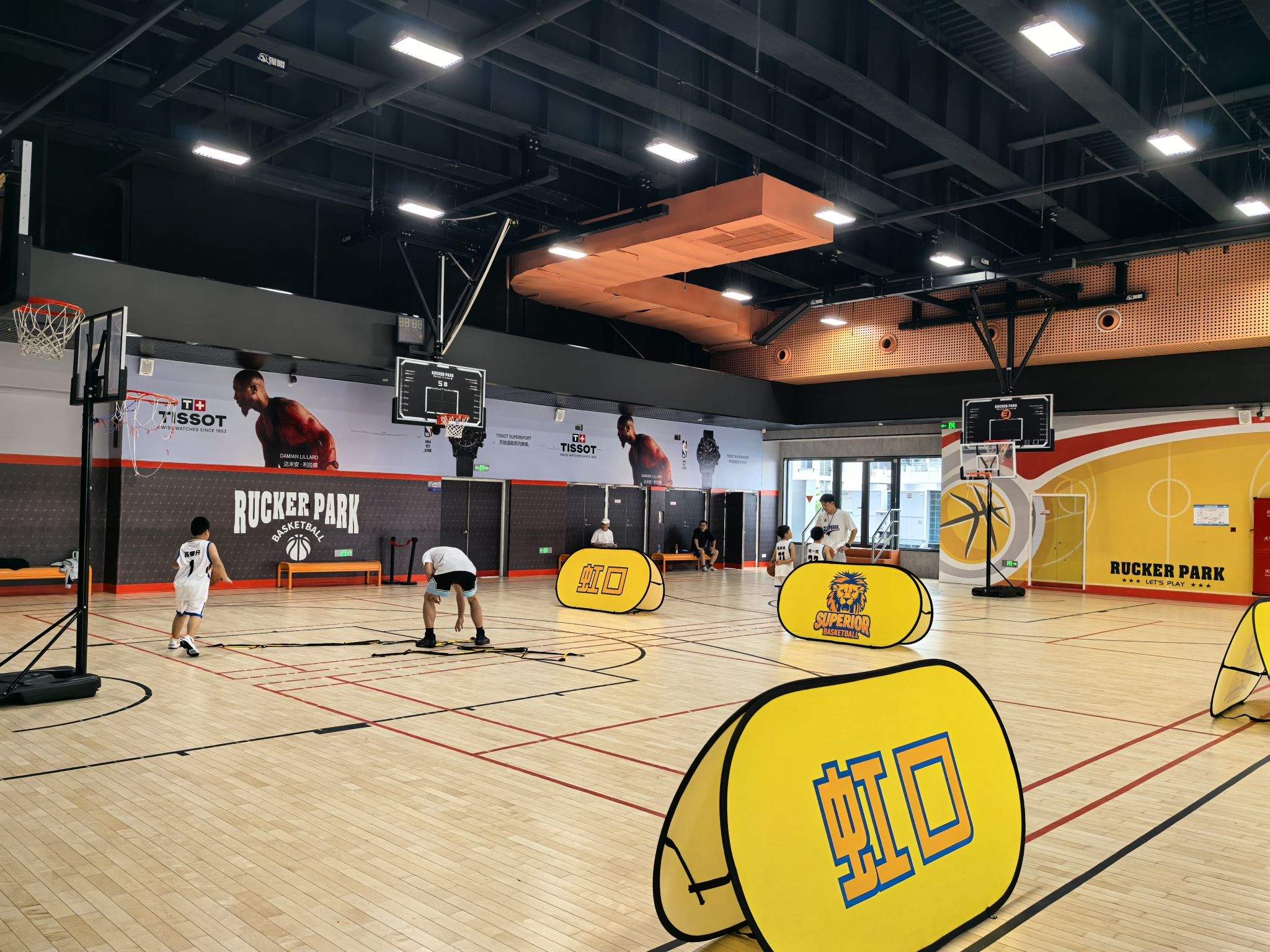 场地封面-SUPERIOR青少年篮球俱乐部(彩虹湾校区)