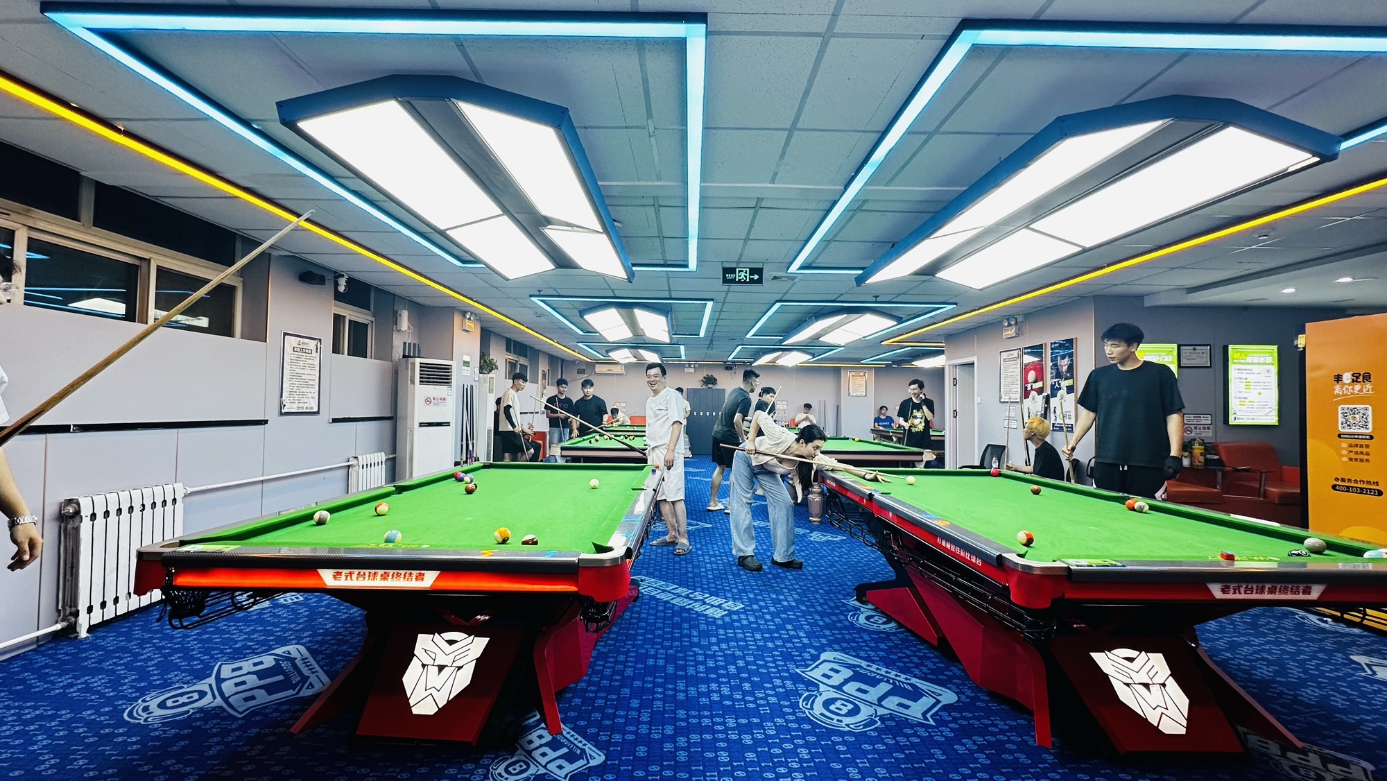 场地封面-碰碰捌24h自助台球(科技大学东门学院路店)