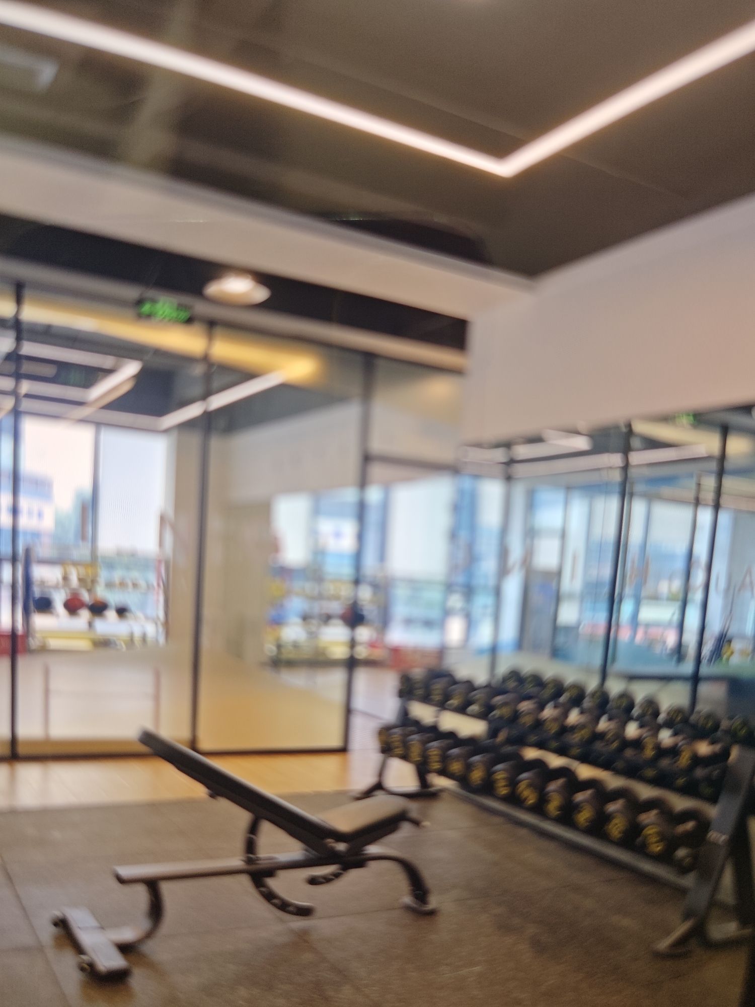 场地封面-拾多斤健身·精品私教连锁(中和店)