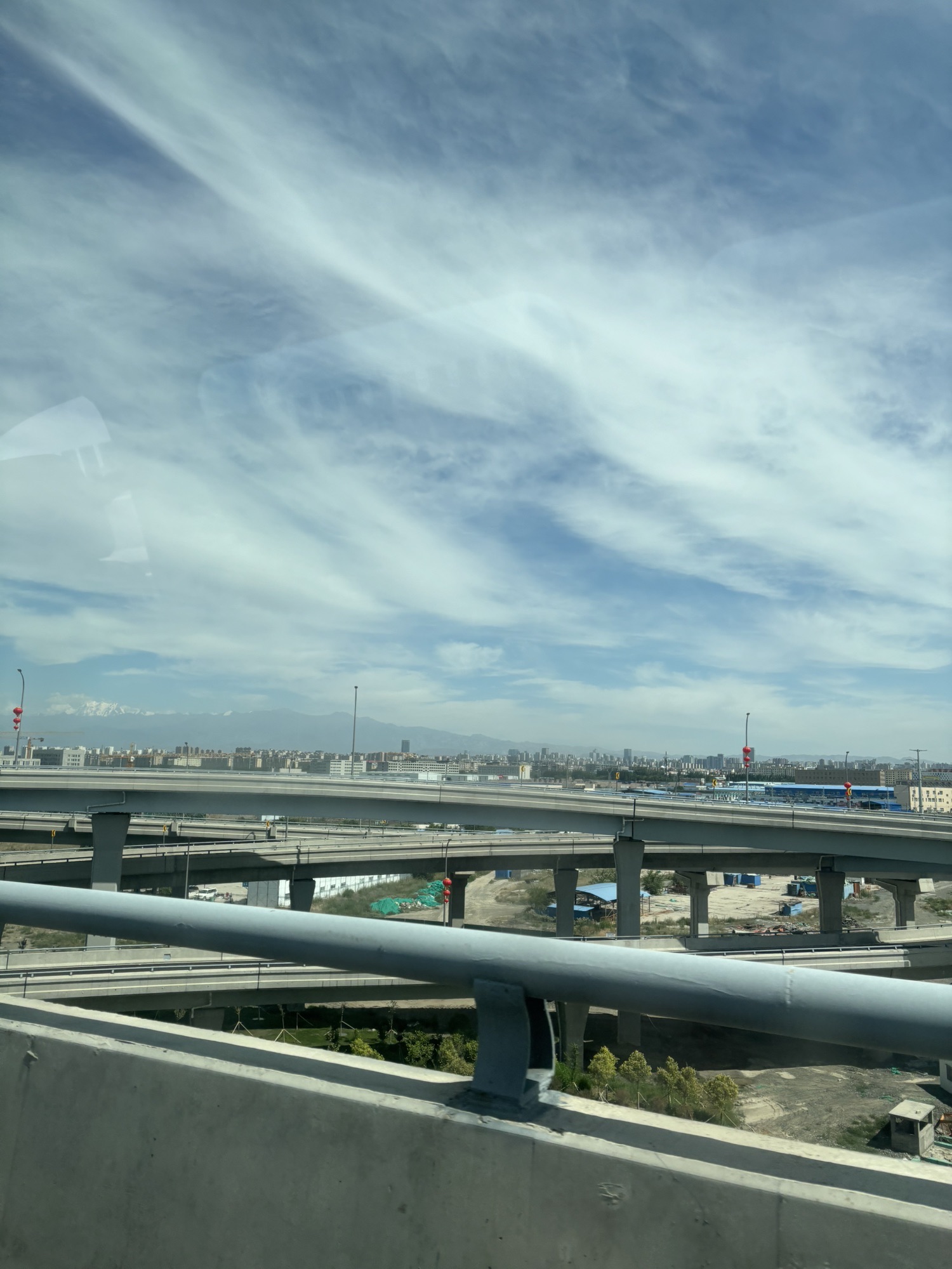 乌鲁木齐国际机场北航站楼出租车蓄车场