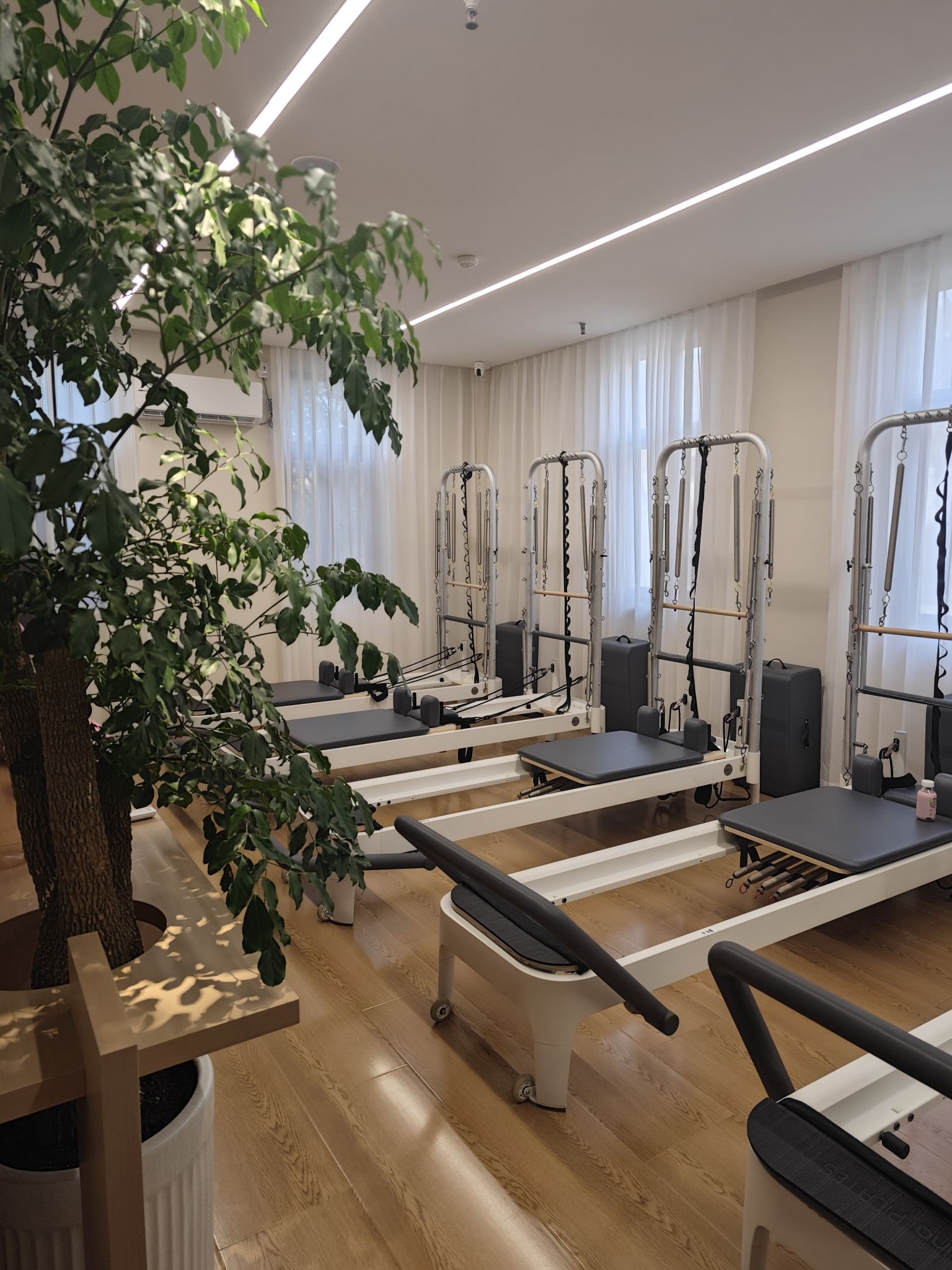 场地封面-梵花瑜伽普拉提(松江店)