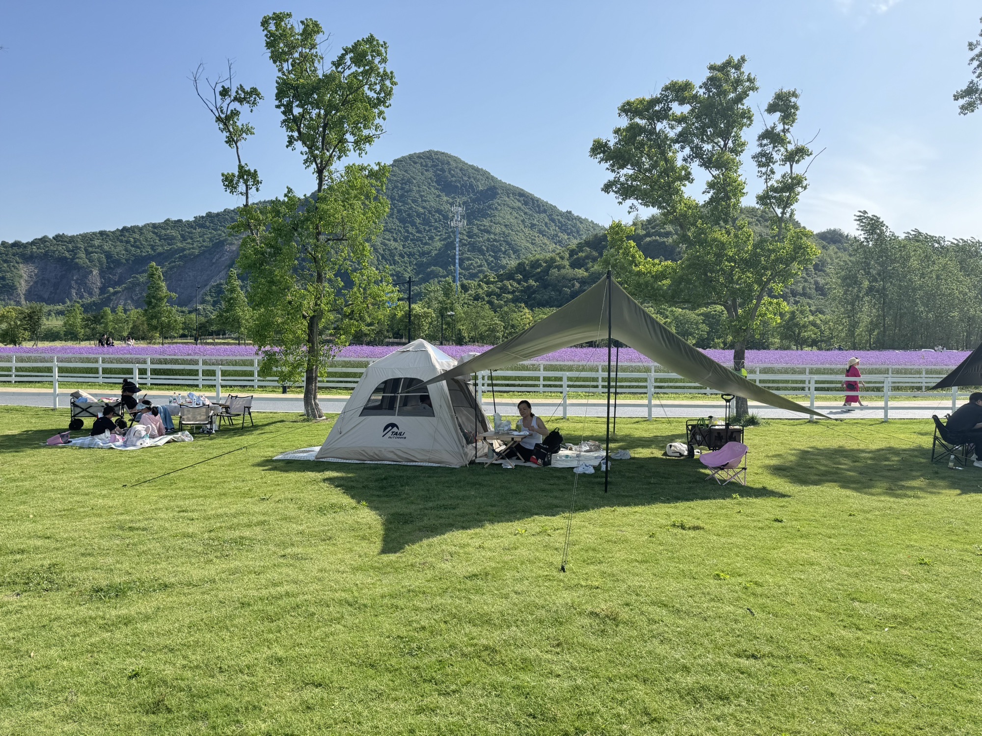 场地封面-铜鉴湖都市田野露营地(昙山西口店)