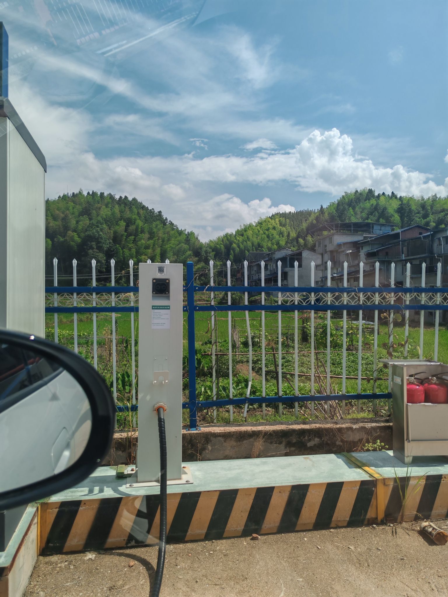 国家电网汽车充电站(福建省三明市将乐县余坊乡客运站停车场充电站)