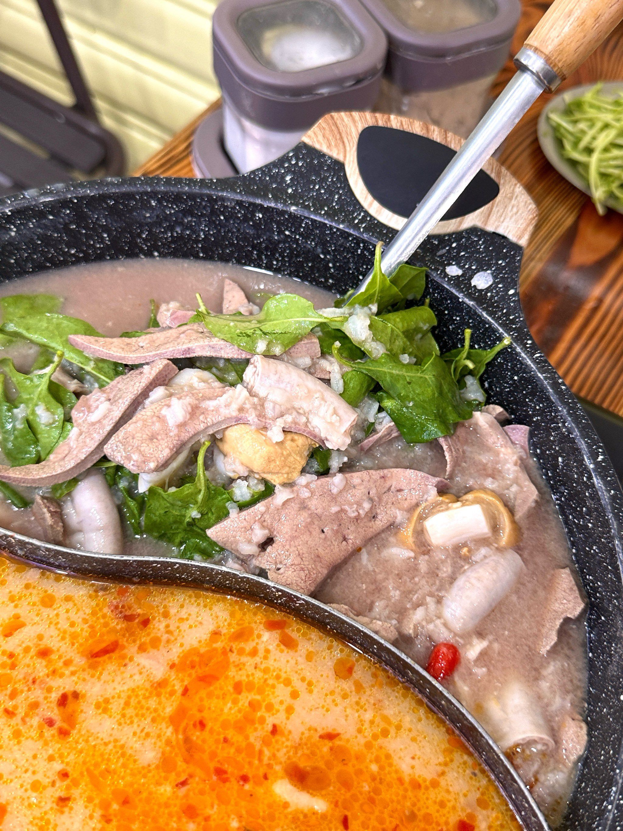 渔满舱·海南特色打边炉(城西店)