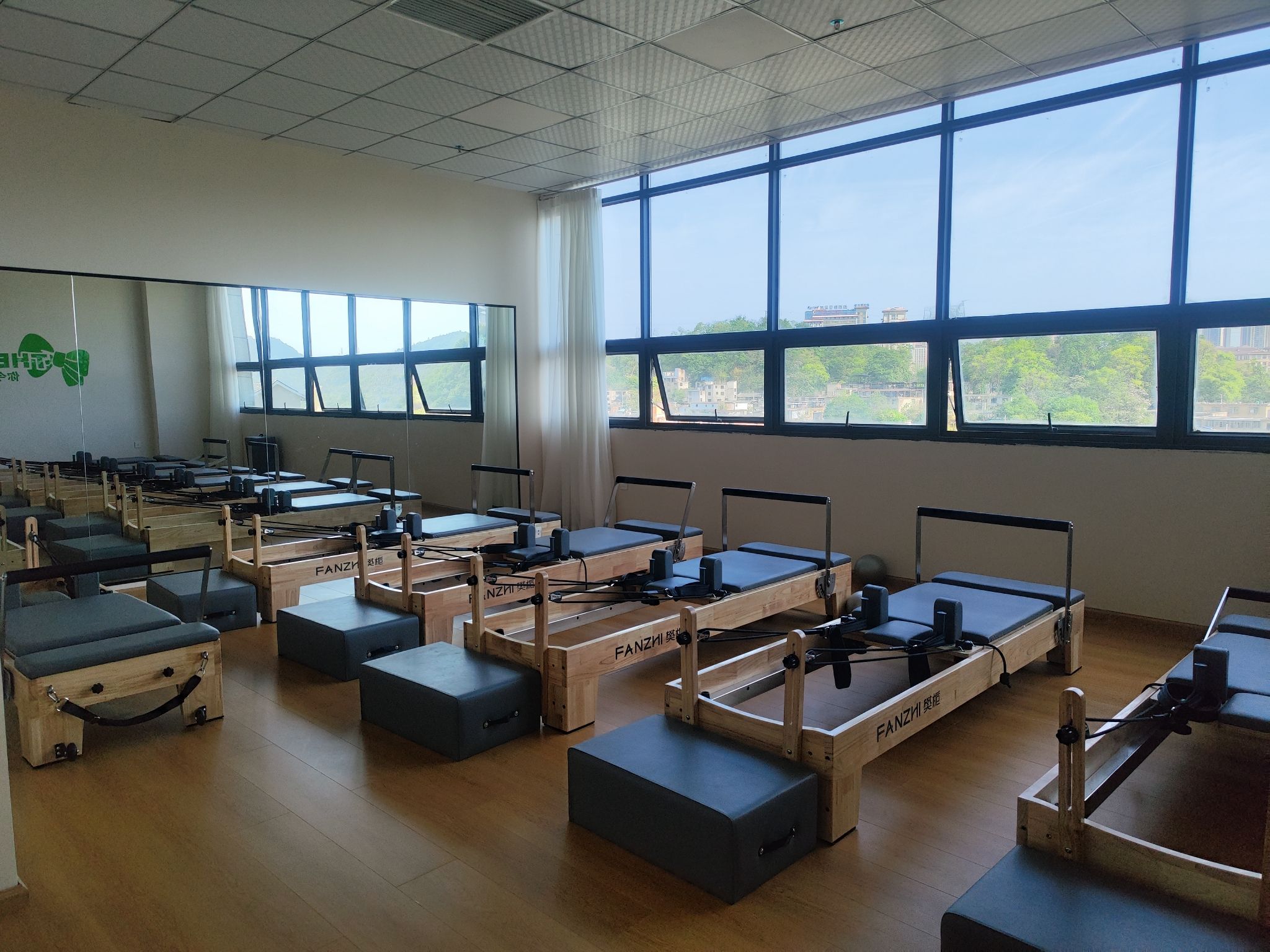 樊栀普拉提·瑜伽·教培(花溪大学城店)