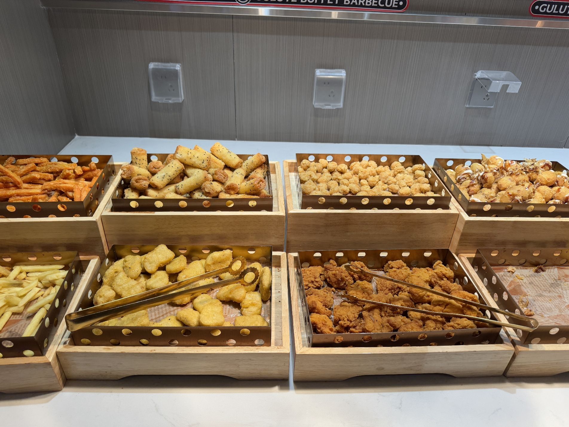 古鲁特烤肉自助餐厅(太原吾悦店)