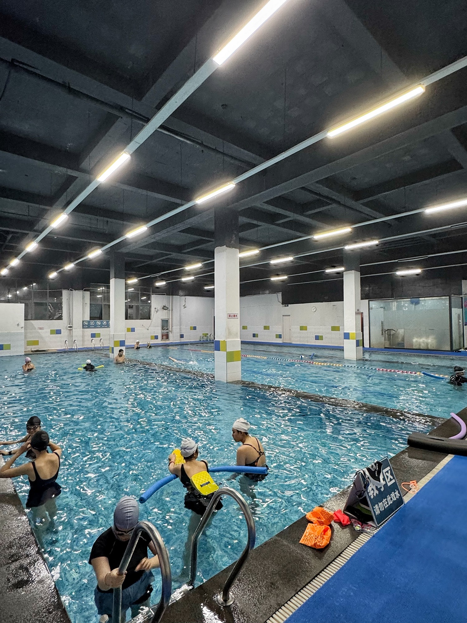 场地封面-NOVA诺瓦游泳健身