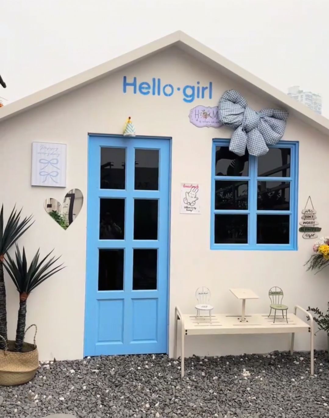 Hello·girl