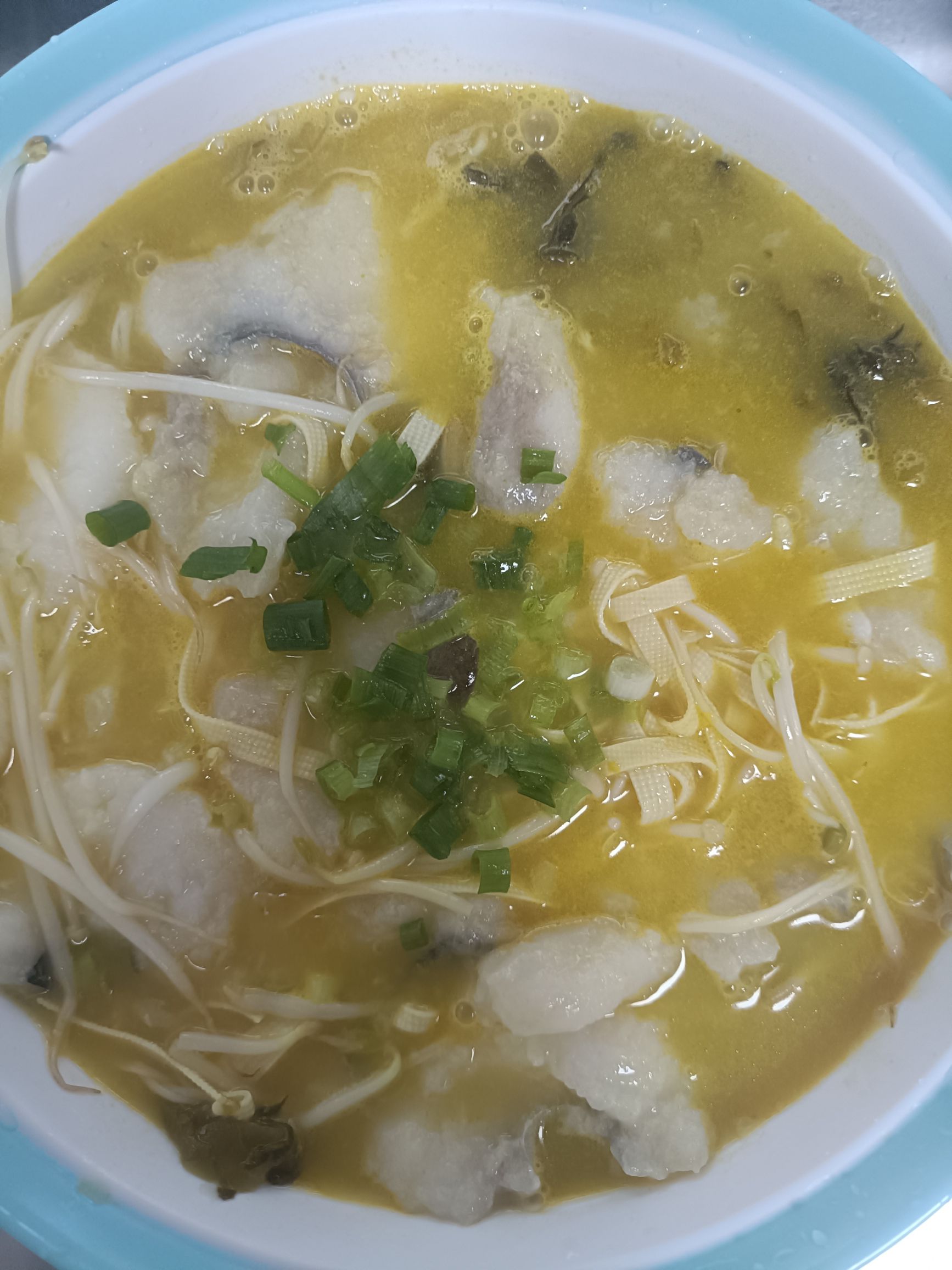 慕鱼湾无骨酸菜鱼