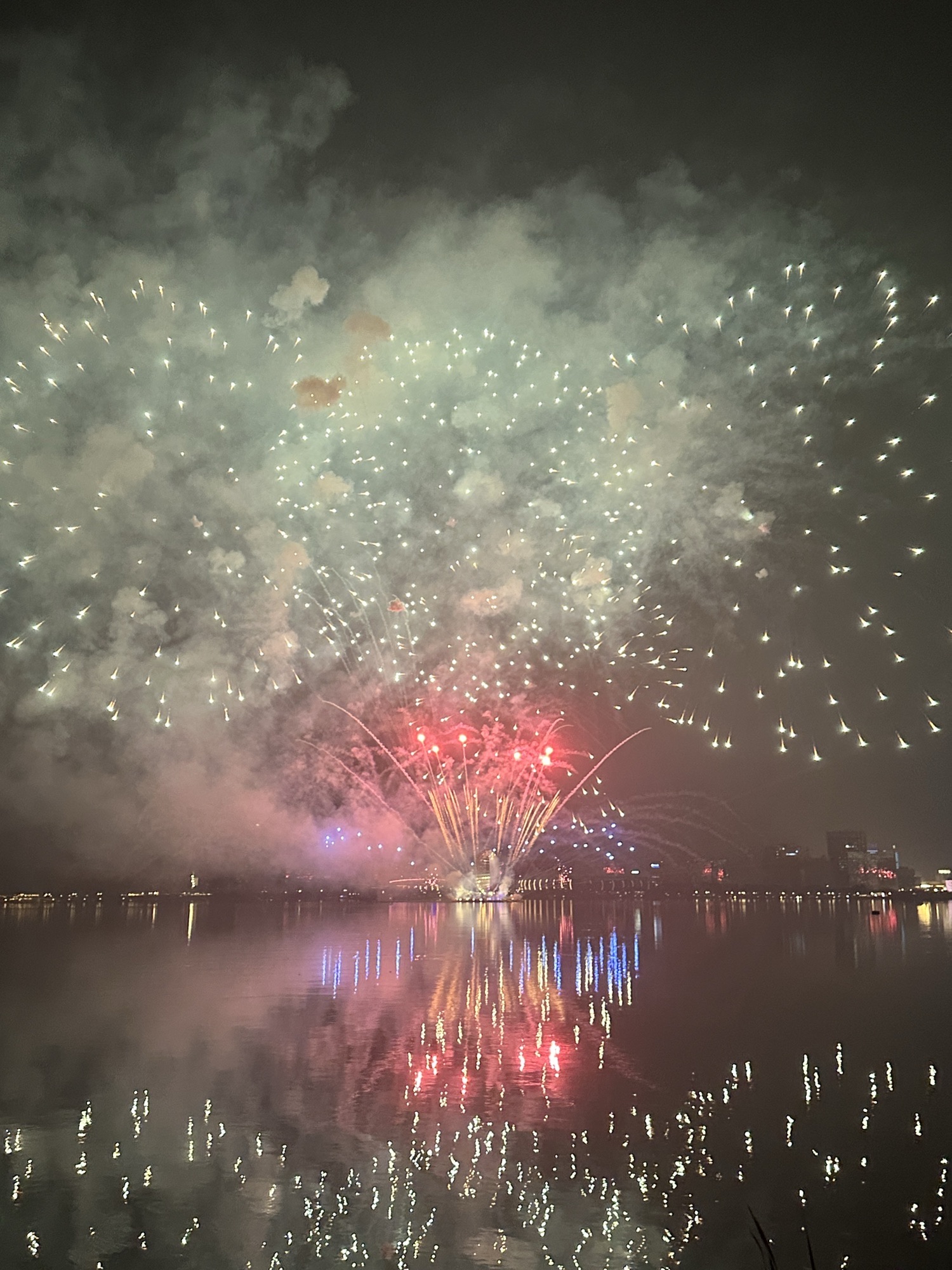 场地封面-滴水湖露营